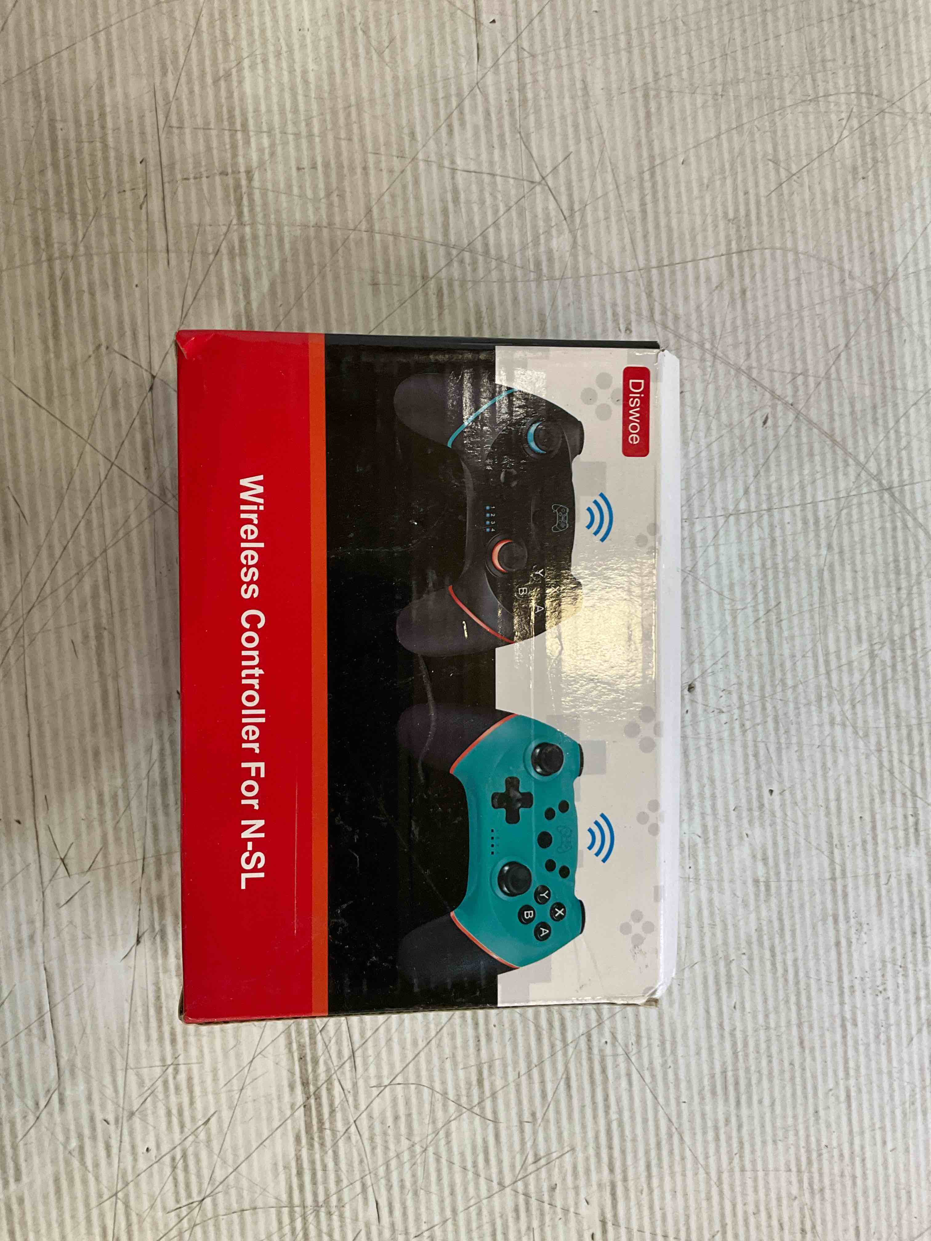 https://s3.amazonaws.com/lotting-images-prod/BargainHunt/EXS01185363_1715280212138.jpeg