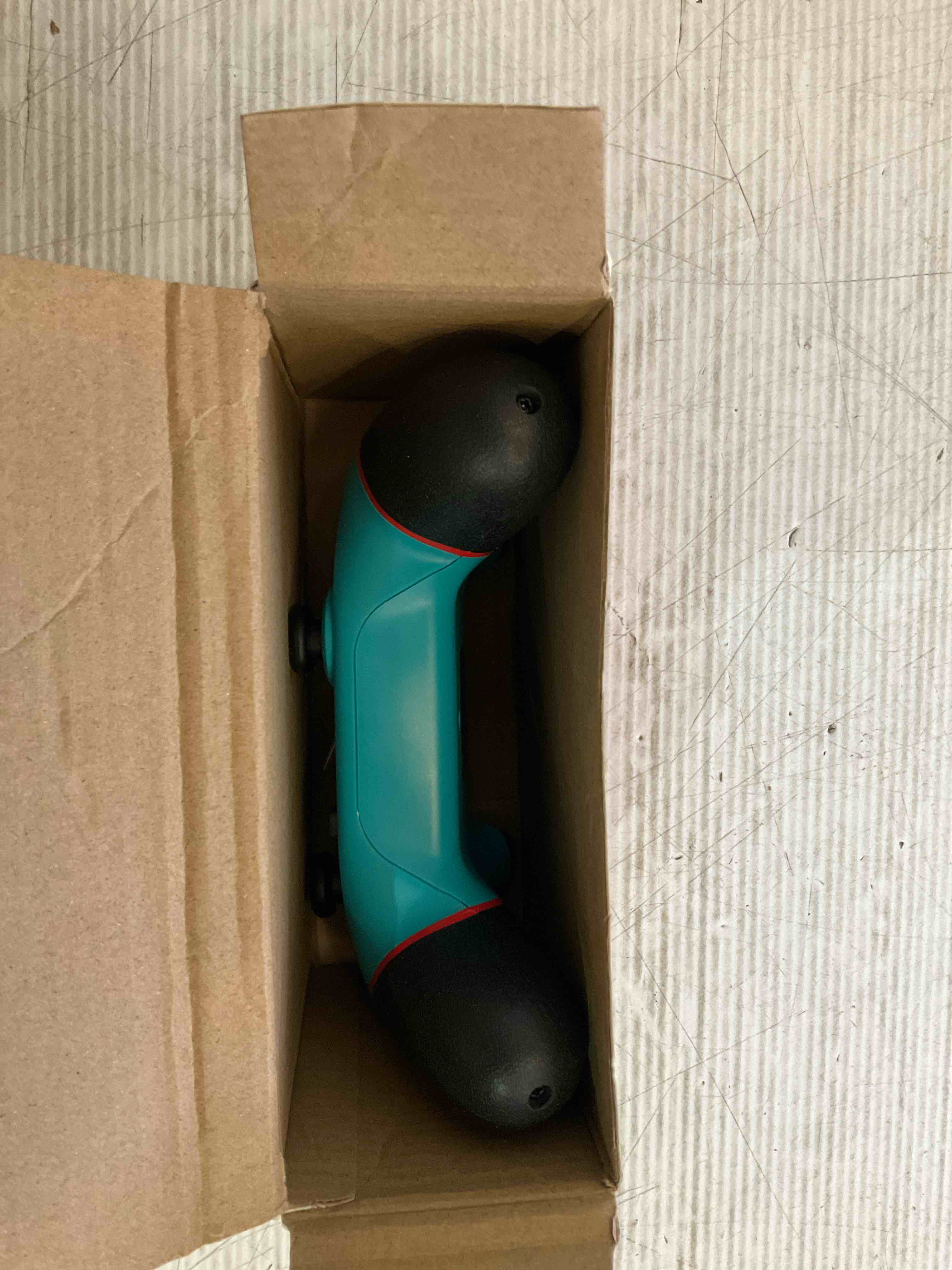 https://s3.amazonaws.com/lotting-images-prod/BargainHunt/EXS01185363_1715280222198.jpeg