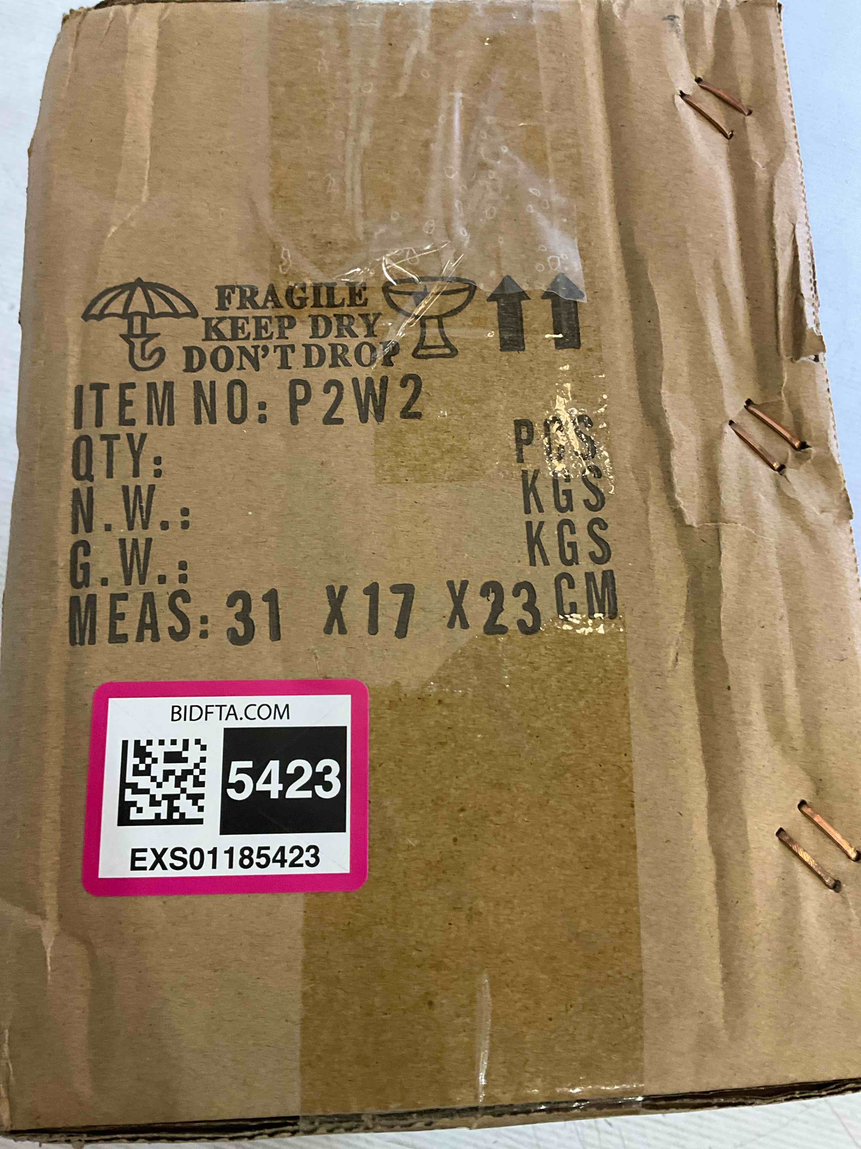 https://s3.amazonaws.com/lotting-images-prod/BargainHunt/EXS01185423_1716904794784.jpeg