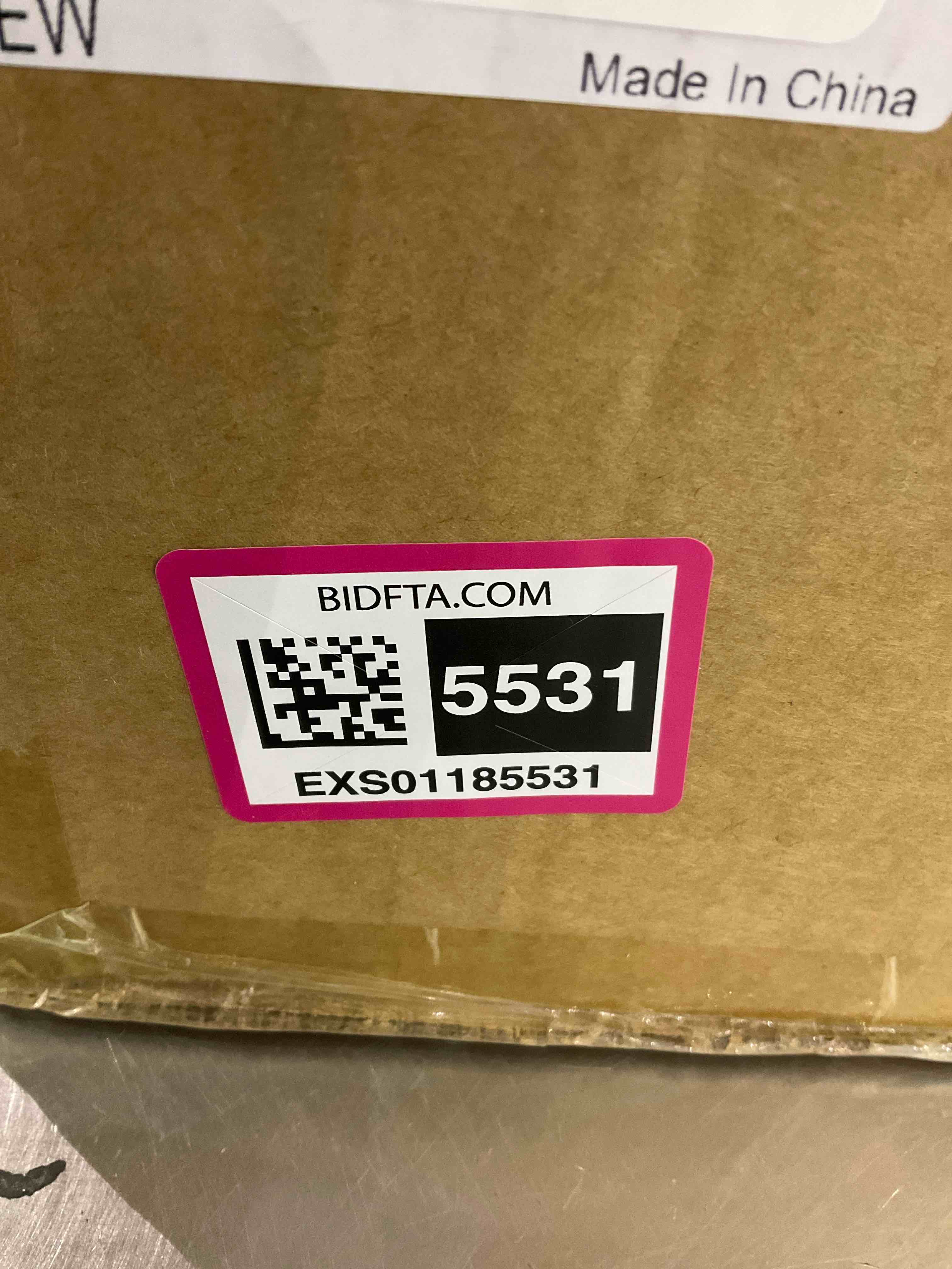https://s3.amazonaws.com/lotting-images-prod/BargainHunt/EXS01185531_1709317991262.jpeg