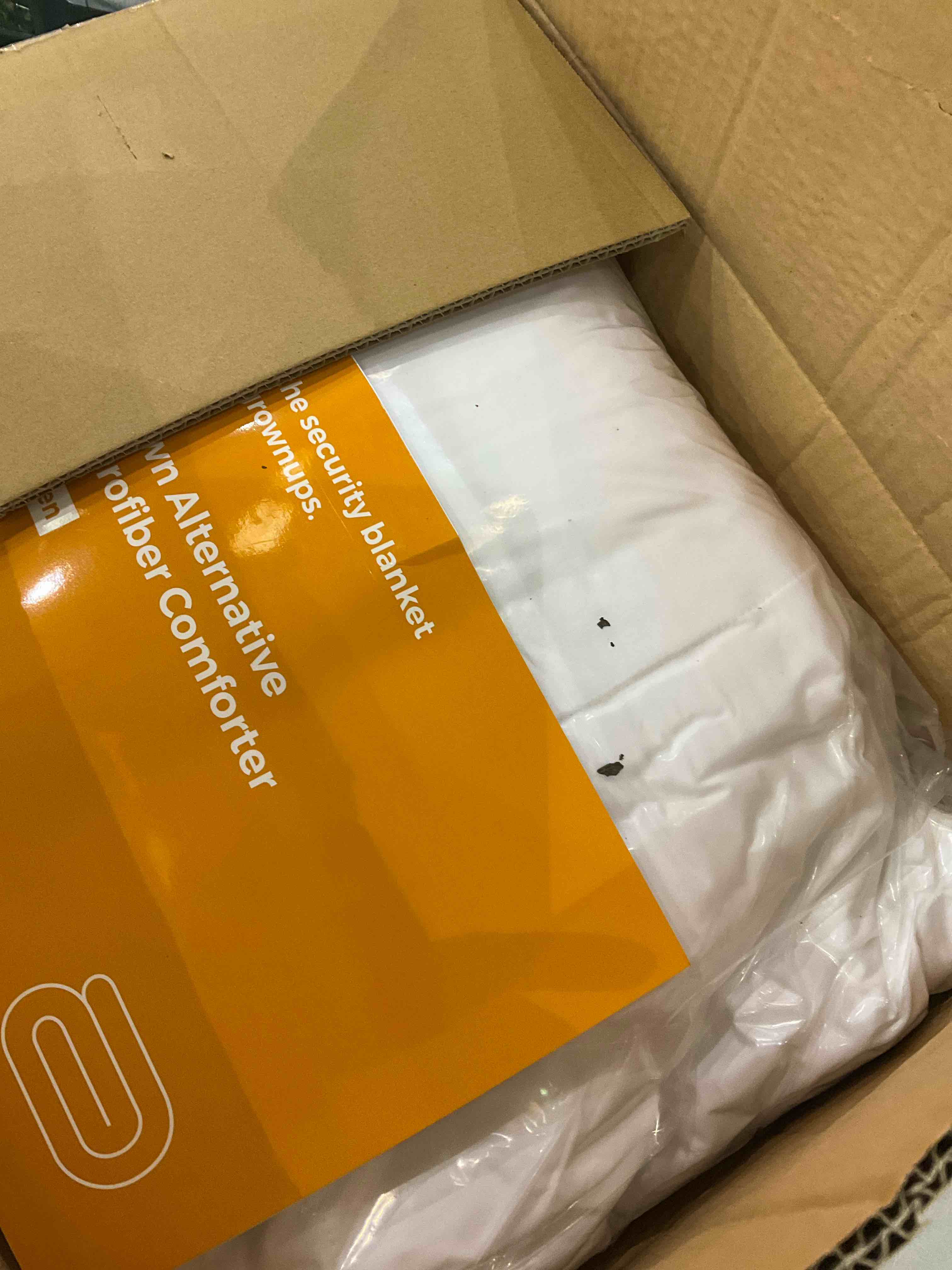 https://s3.amazonaws.com/lotting-images-prod/BargainHunt/EXS01185546_1709321350197.jpeg