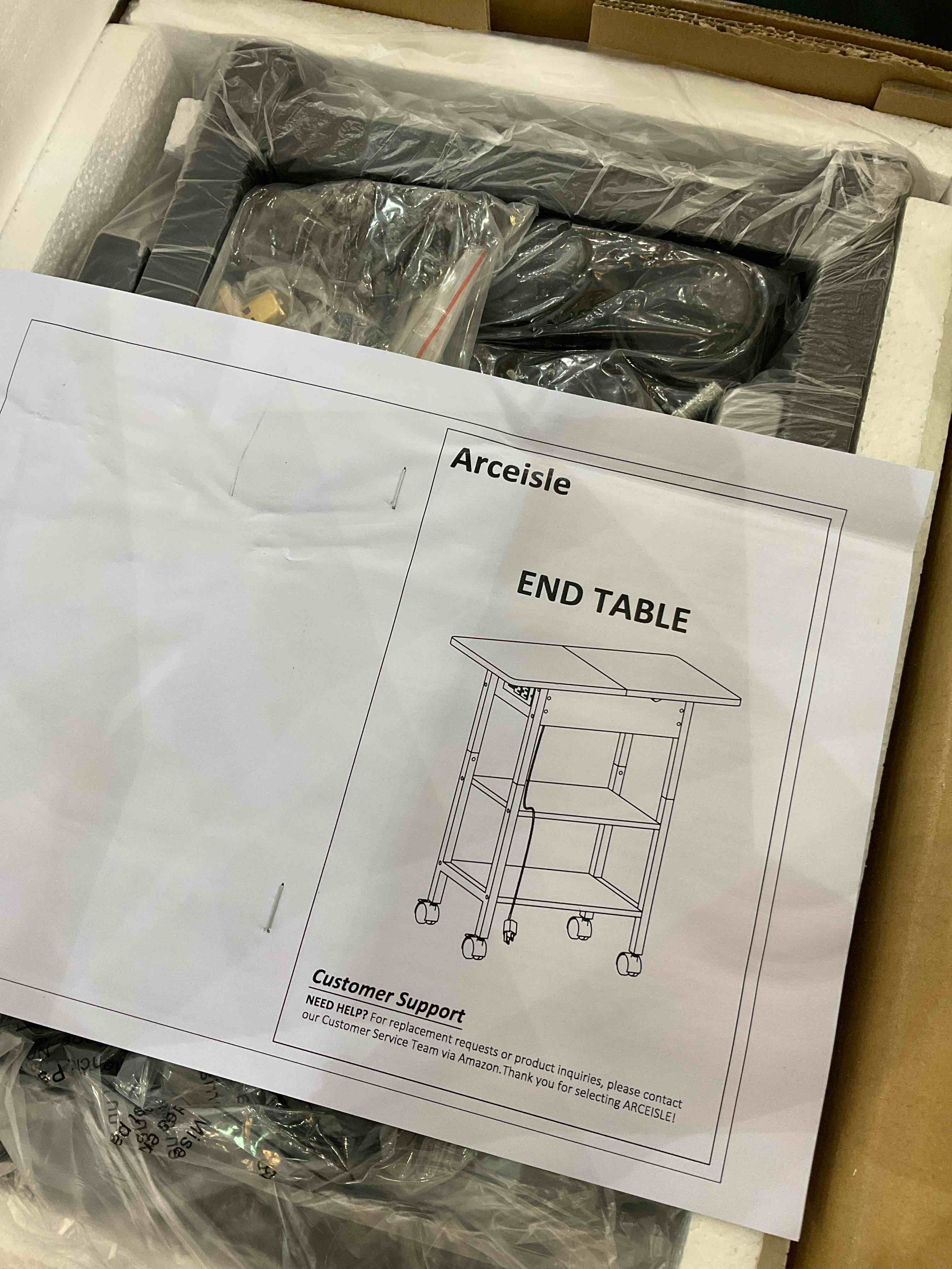 https://s3.amazonaws.com/lotting-images-prod/BargainHunt/EXS01185593_1709565019311.jpeg