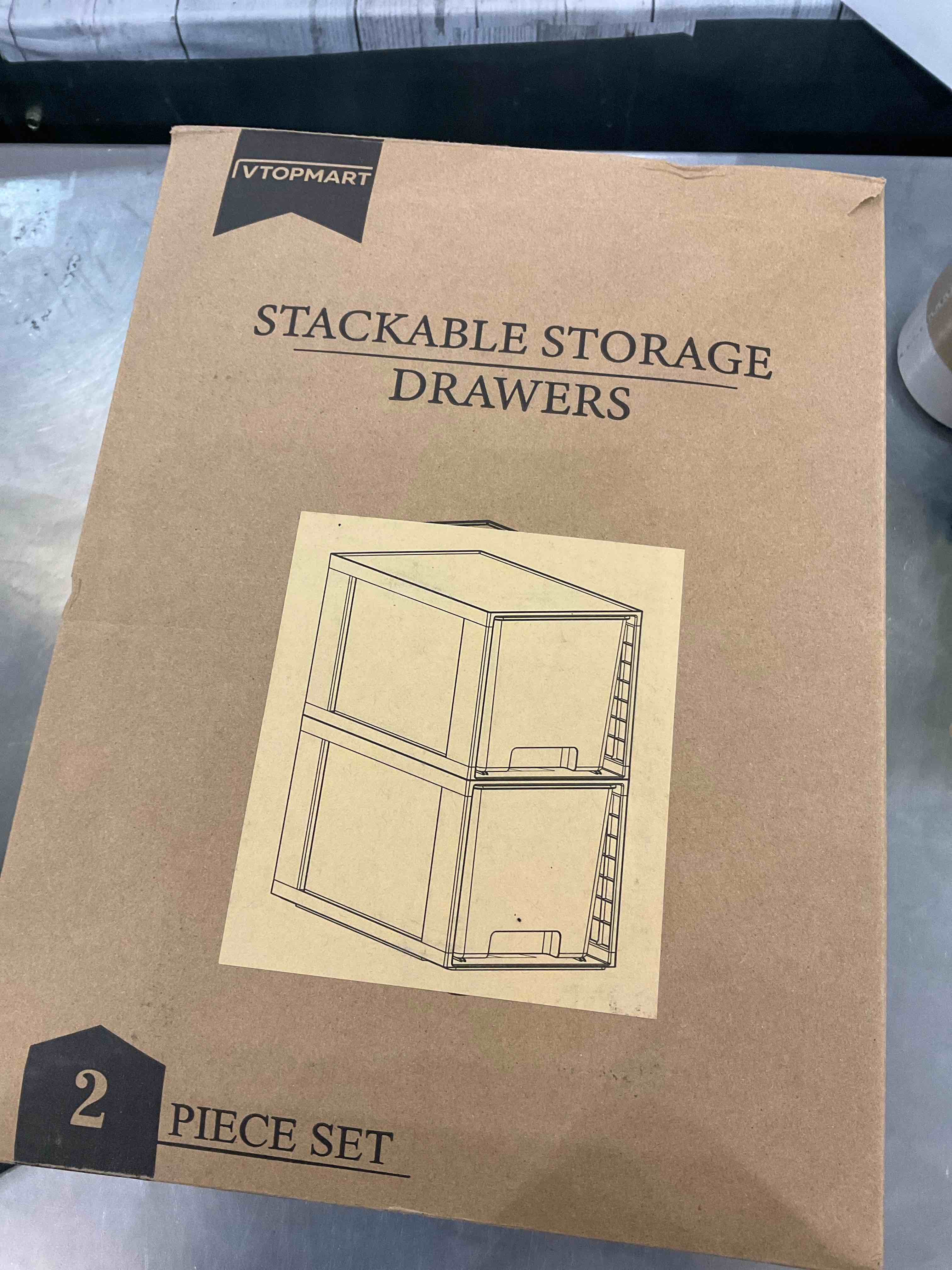 https://s3.amazonaws.com/lotting-images-prod/BargainHunt/EXS01185598_1709565556603.jpeg