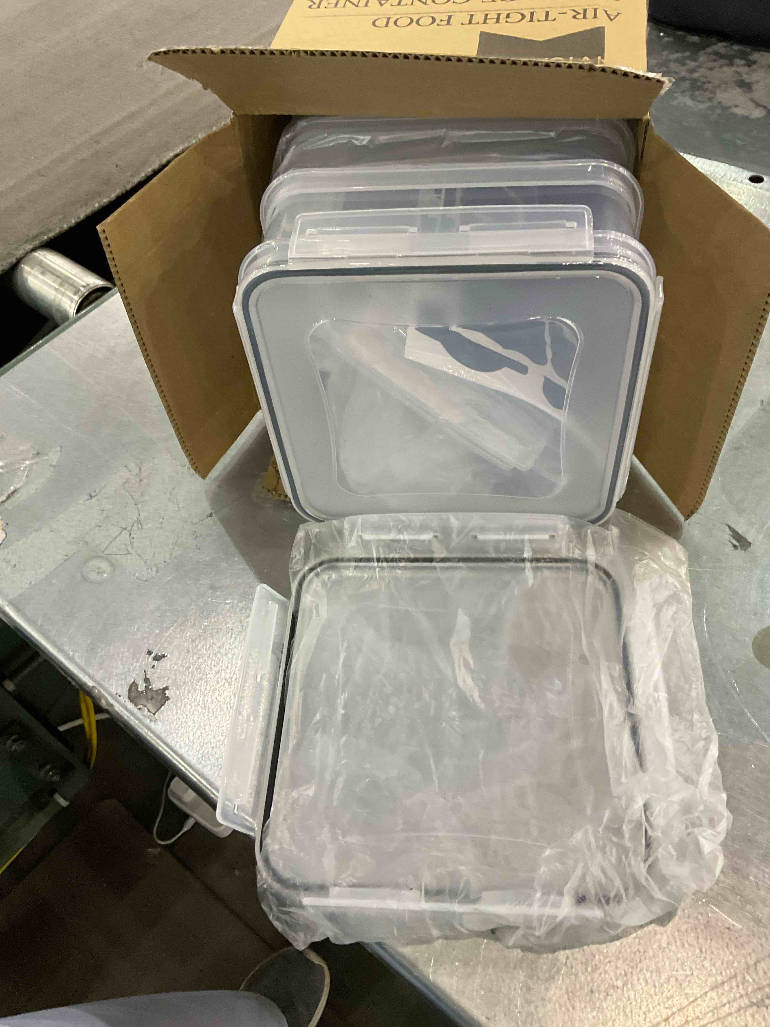 4 piece plastic storage containers 