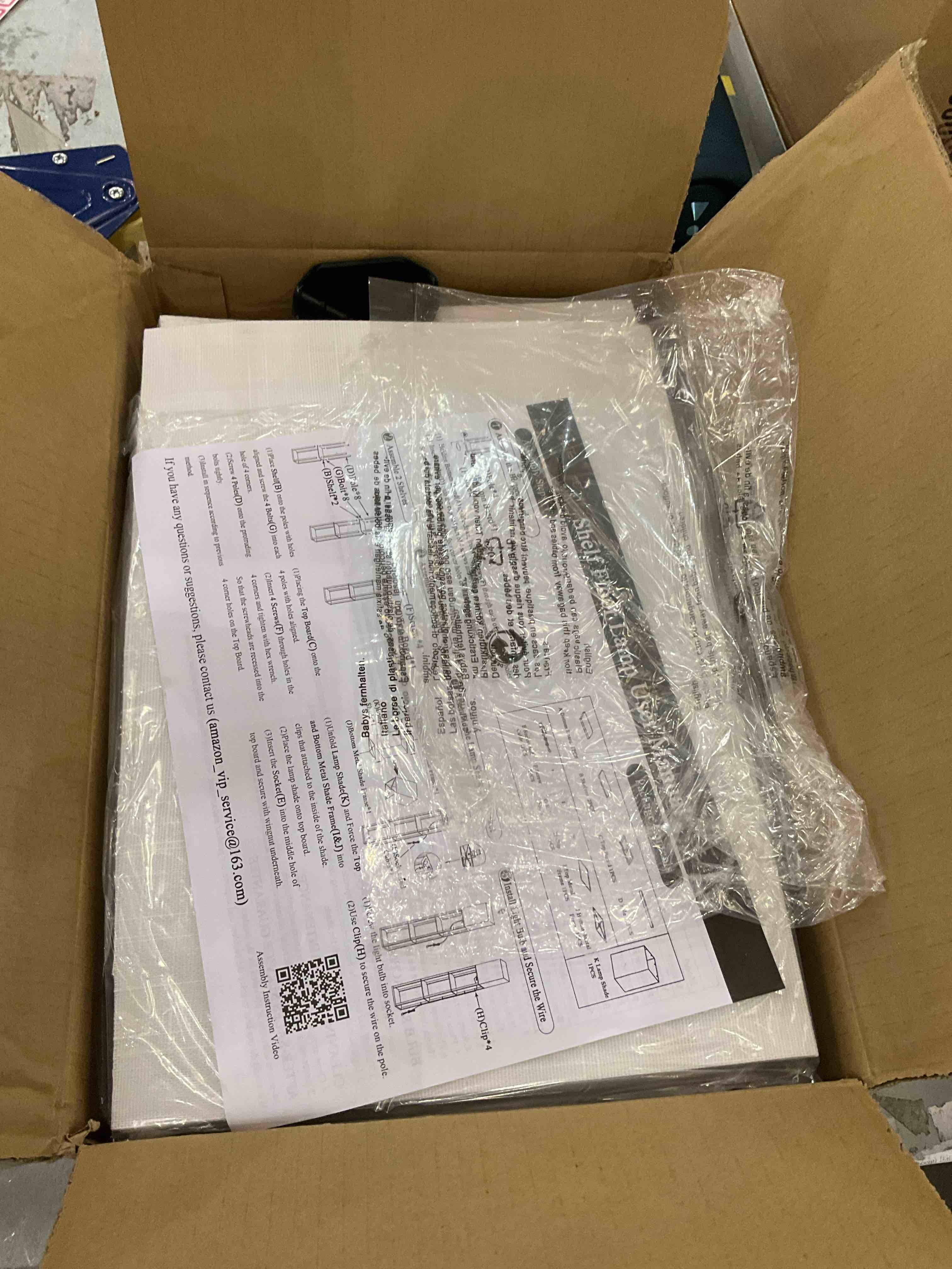 https://s3.amazonaws.com/lotting-images-prod/BargainHunt/EXS01186479_1709656417114.jpeg