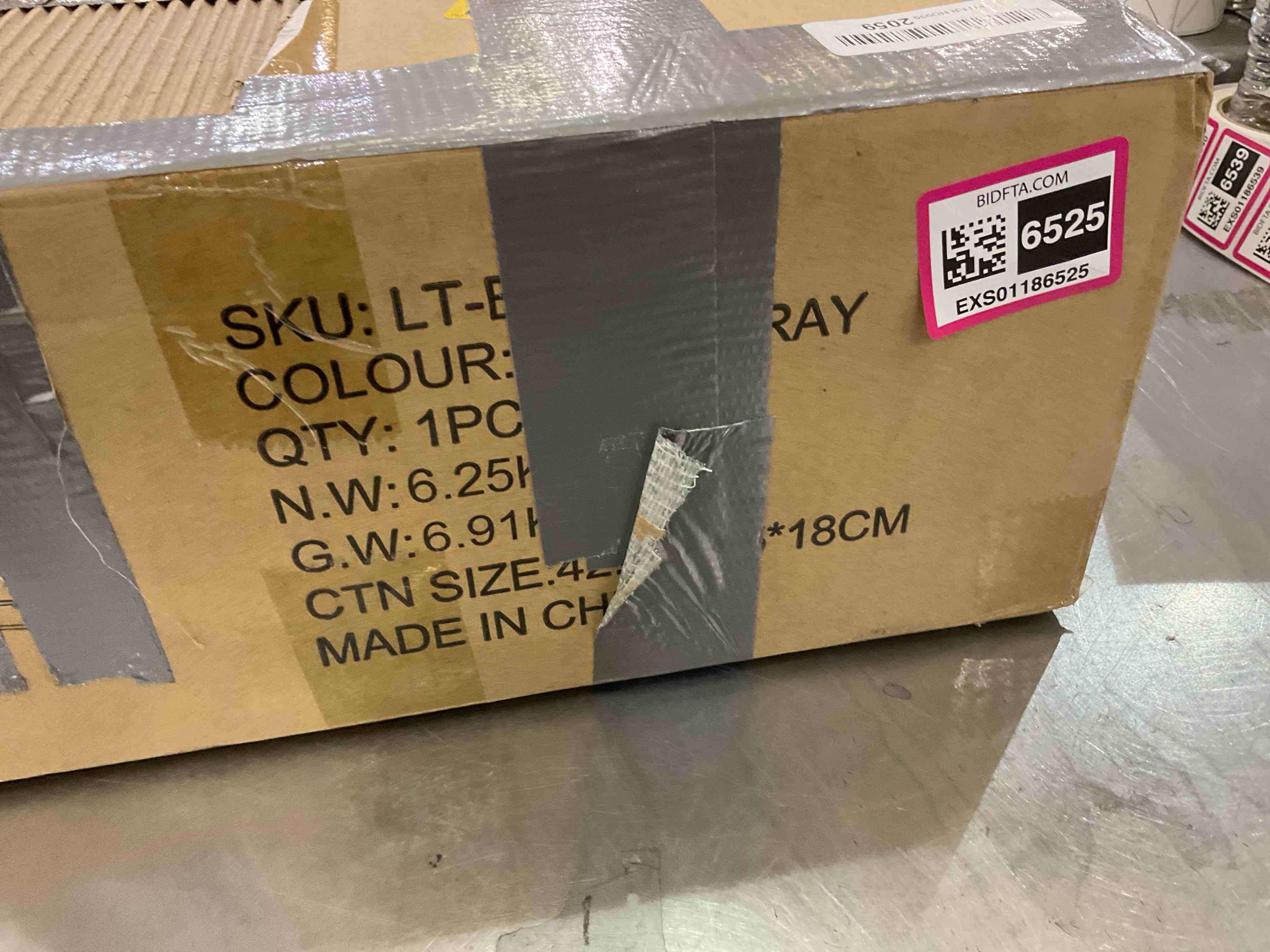 https://s3.amazonaws.com/lotting-images-prod/BargainHunt/EXS01186525_1709221636110.jpeg