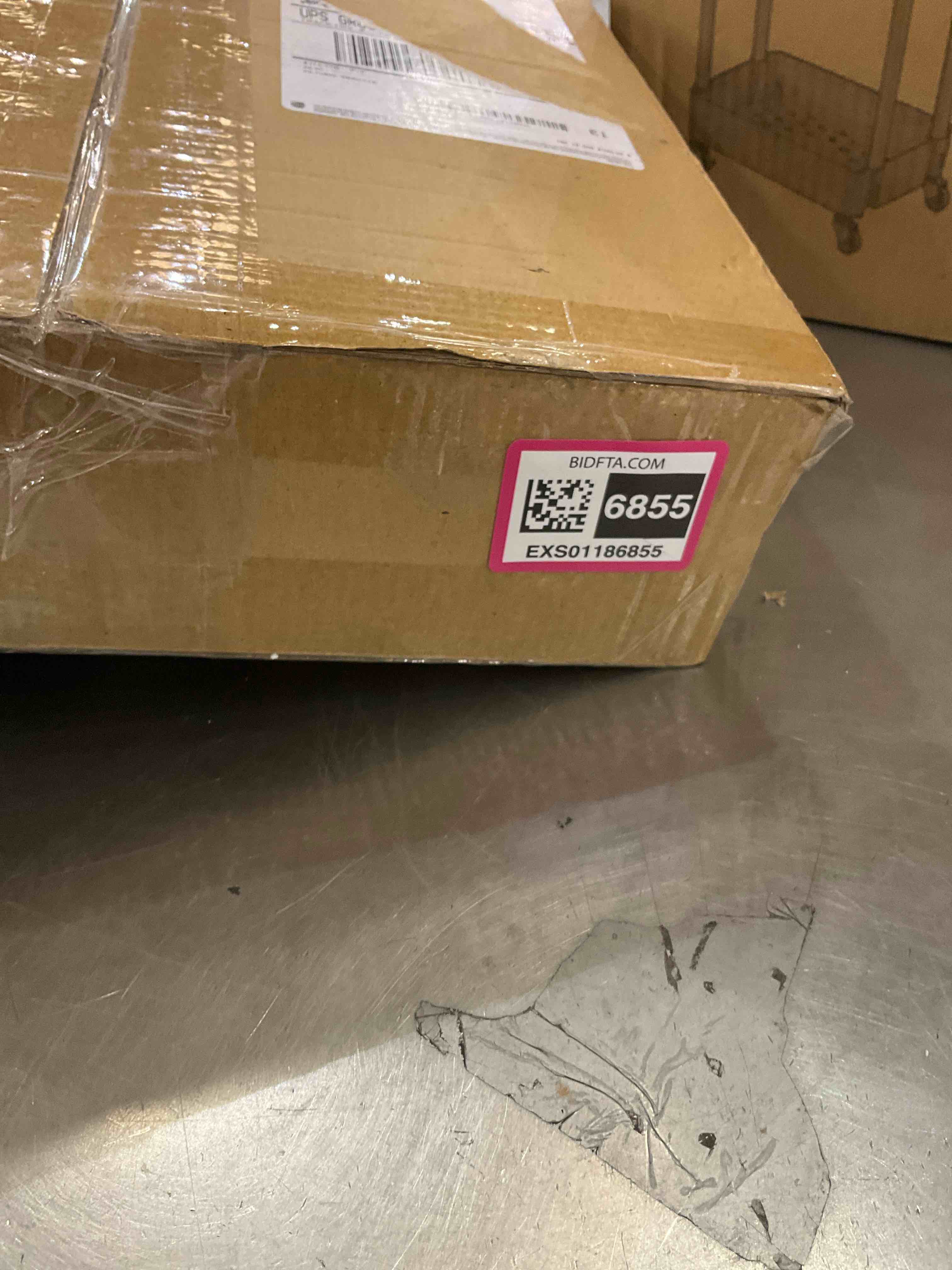 https://s3.amazonaws.com/lotting-images-prod/BargainHunt/EXS01186855_1709566372479.jpeg