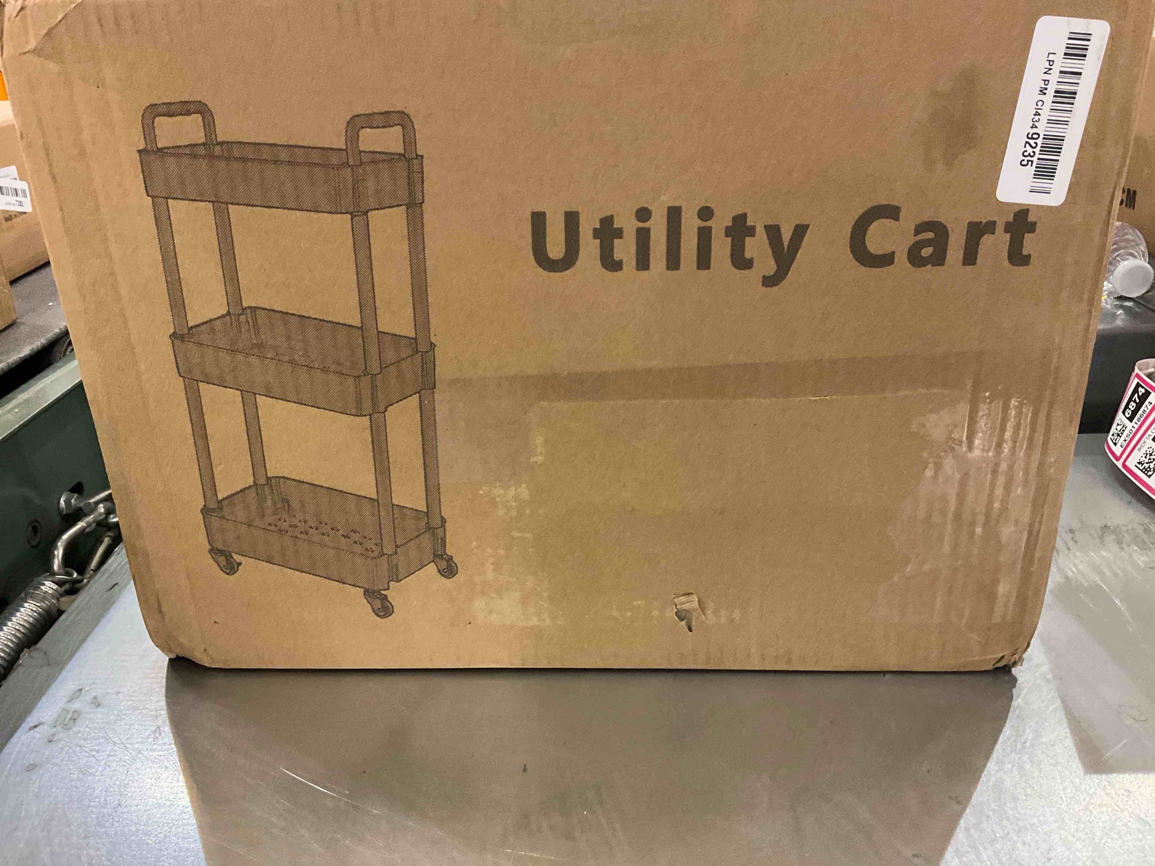 https://s3.amazonaws.com/lotting-images-prod/BargainHunt/EXS01186856_1709566514575.jpeg