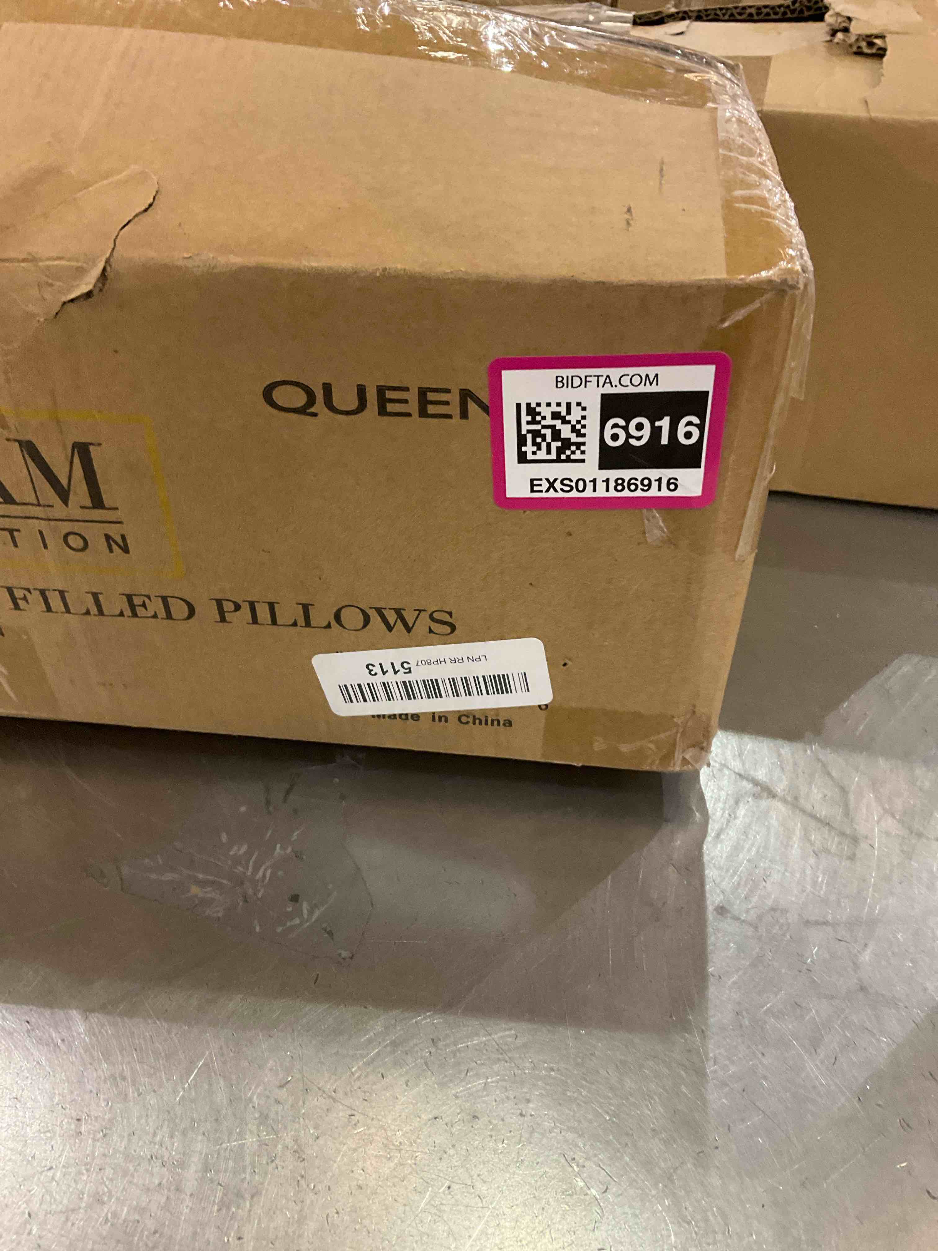 https://s3.amazonaws.com/lotting-images-prod/BargainHunt/EXS01186916_1709581275705.jpeg