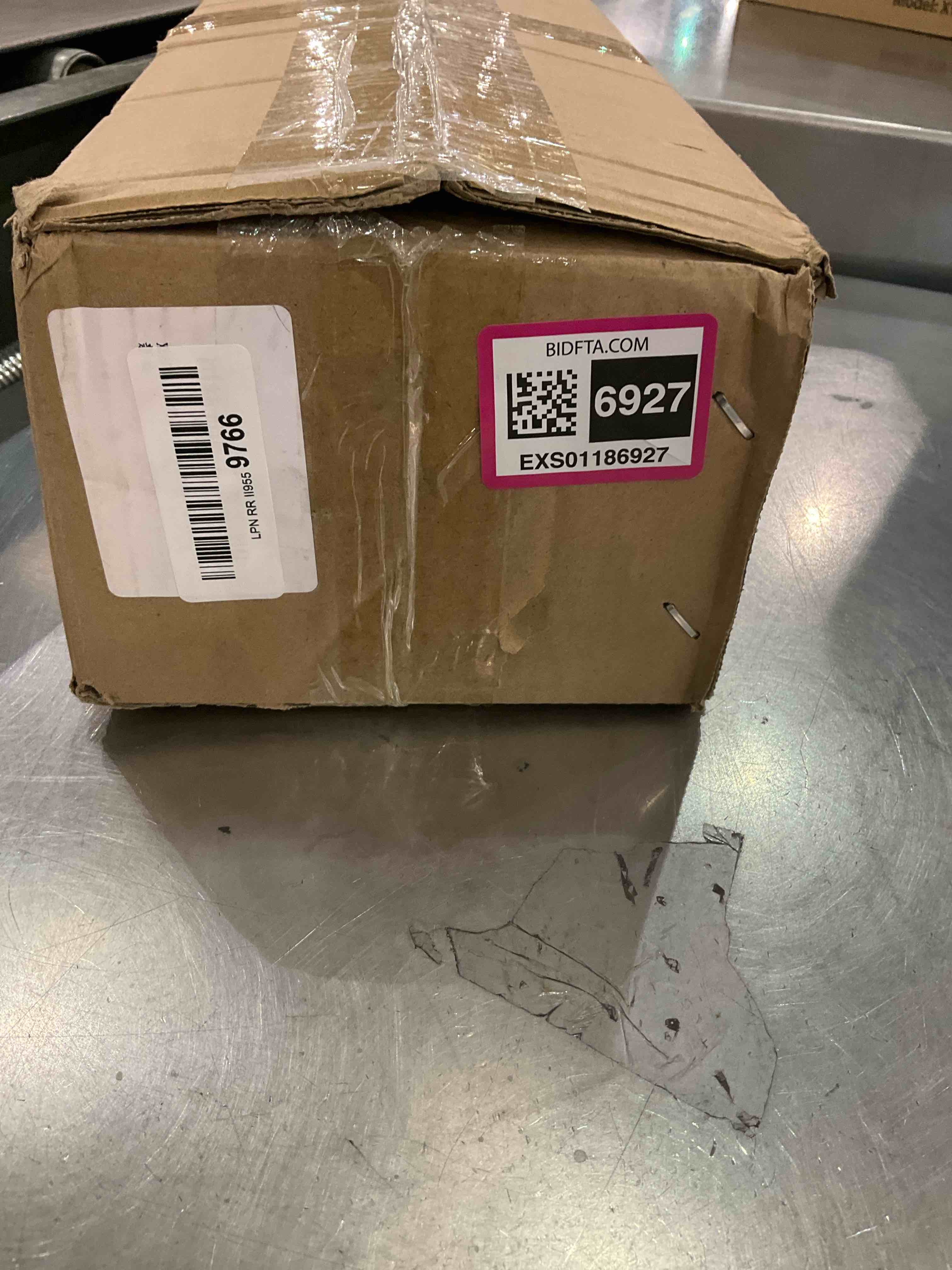 https://s3.amazonaws.com/lotting-images-prod/BargainHunt/EXS01186927_1709582142077.jpeg
