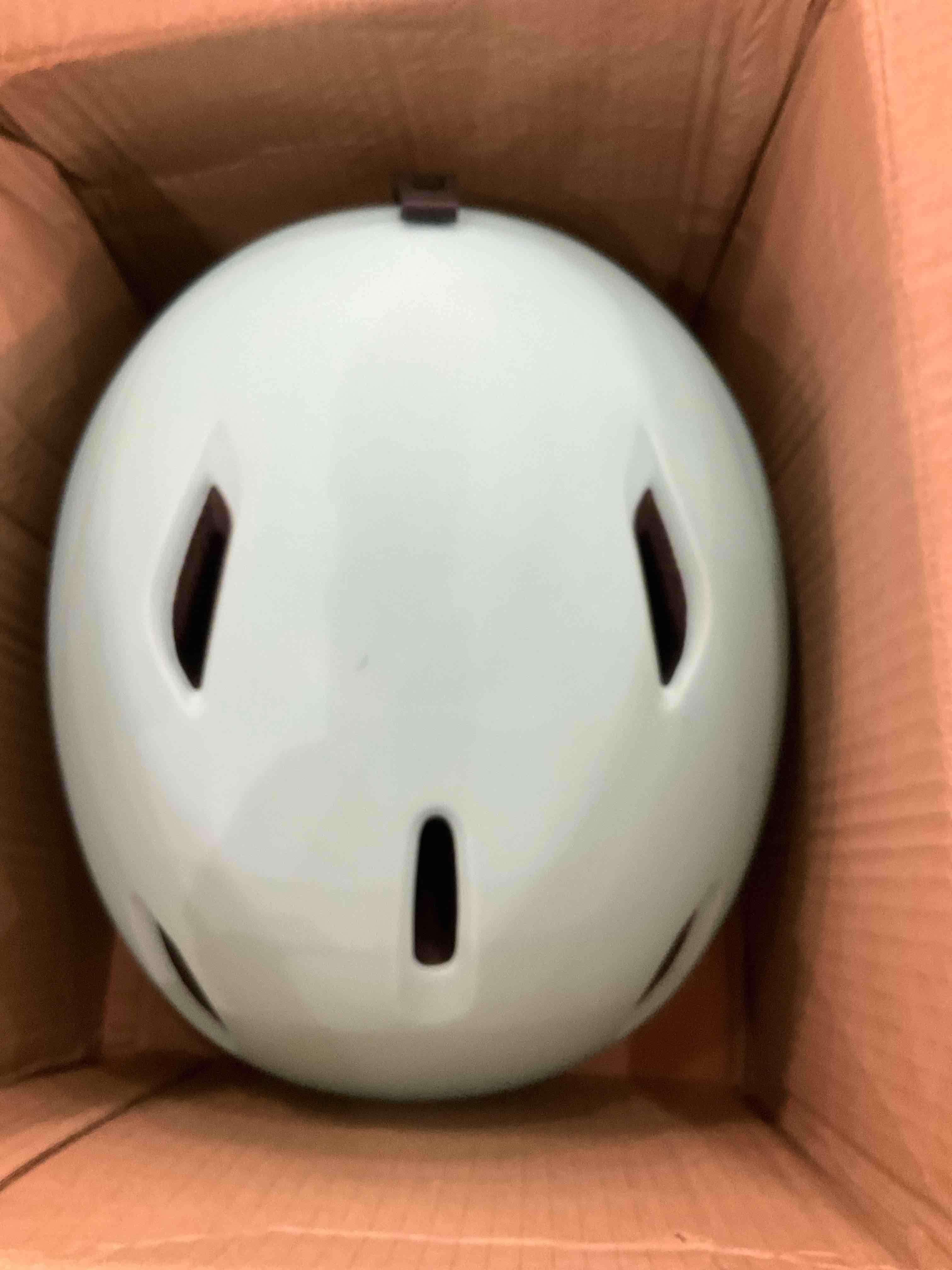 DBIO Snowboard Helmet, Ski Helmet for Adults-with 9 Adjustable Vents, ABS Shell and EPS Foam, Snow Helmets for Men and Women