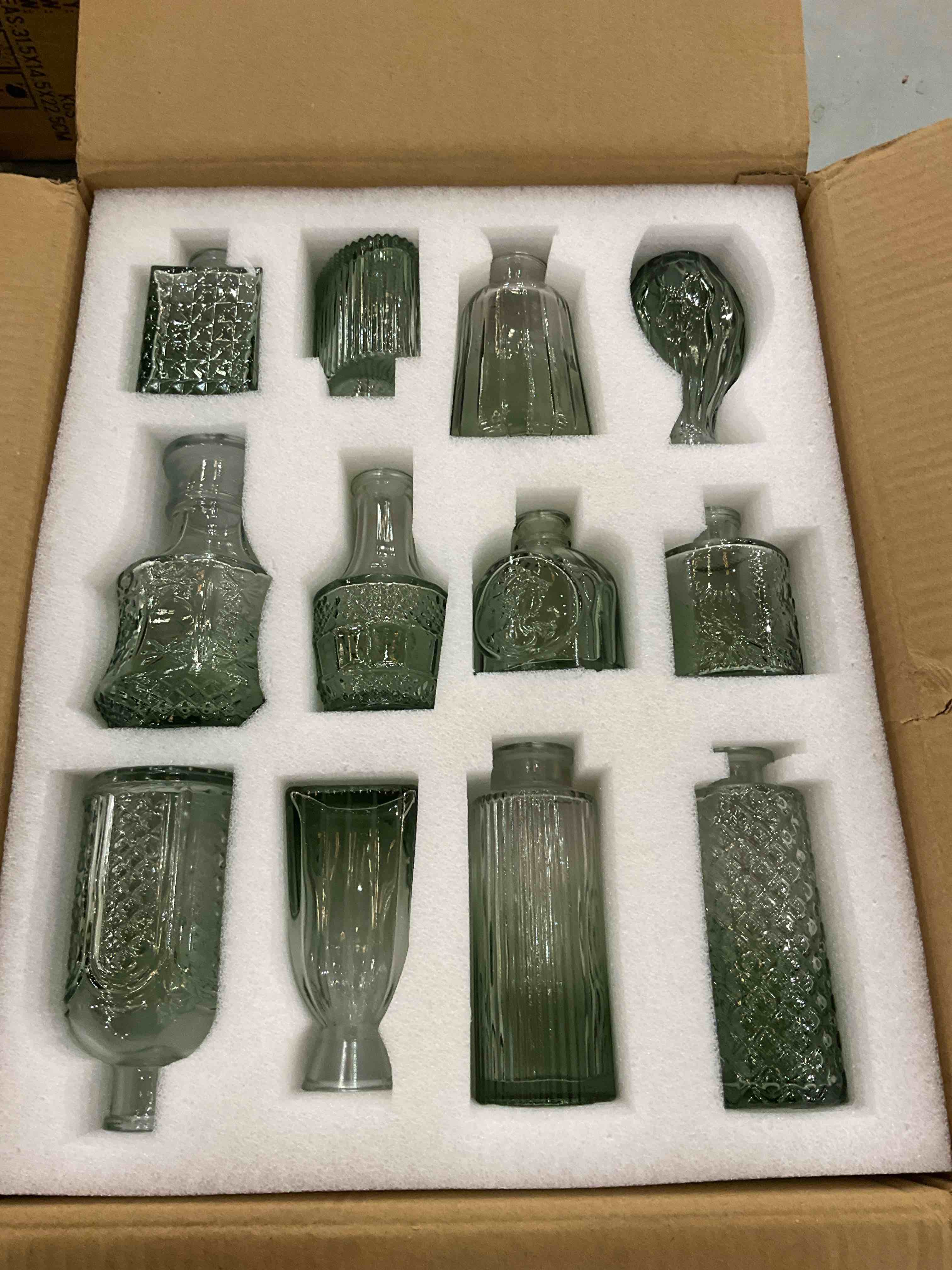 https://s3.amazonaws.com/lotting-images-prod/BargainHunt/EXS01187205_1710442073539.jpeg