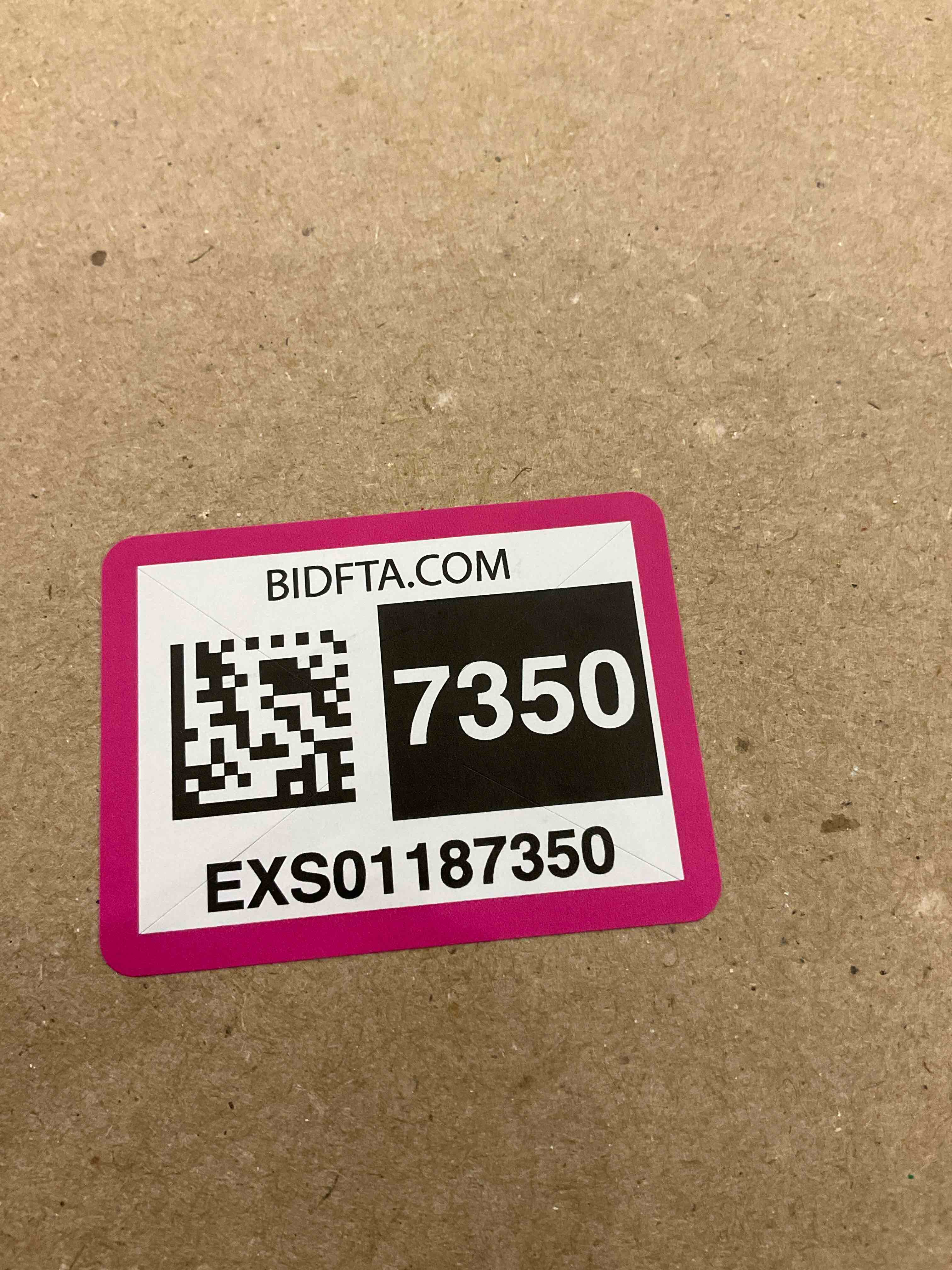 https://s3.amazonaws.com/lotting-images-prod/BargainHunt/EXS01187350_1710527203566.jpeg