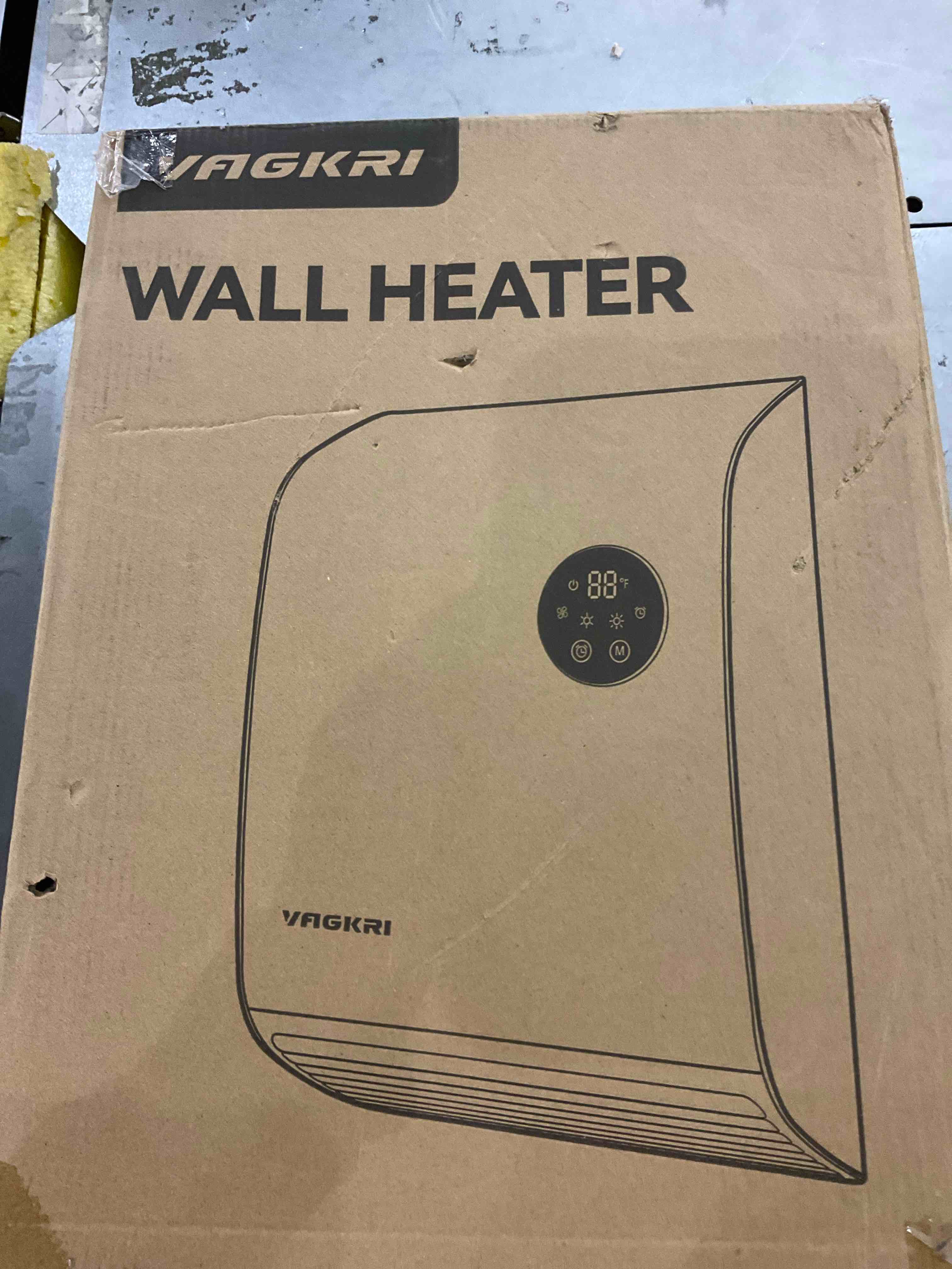 https://s3.amazonaws.com/lotting-images-prod/BargainHunt/EXS01187385_1710765679571.jpeg