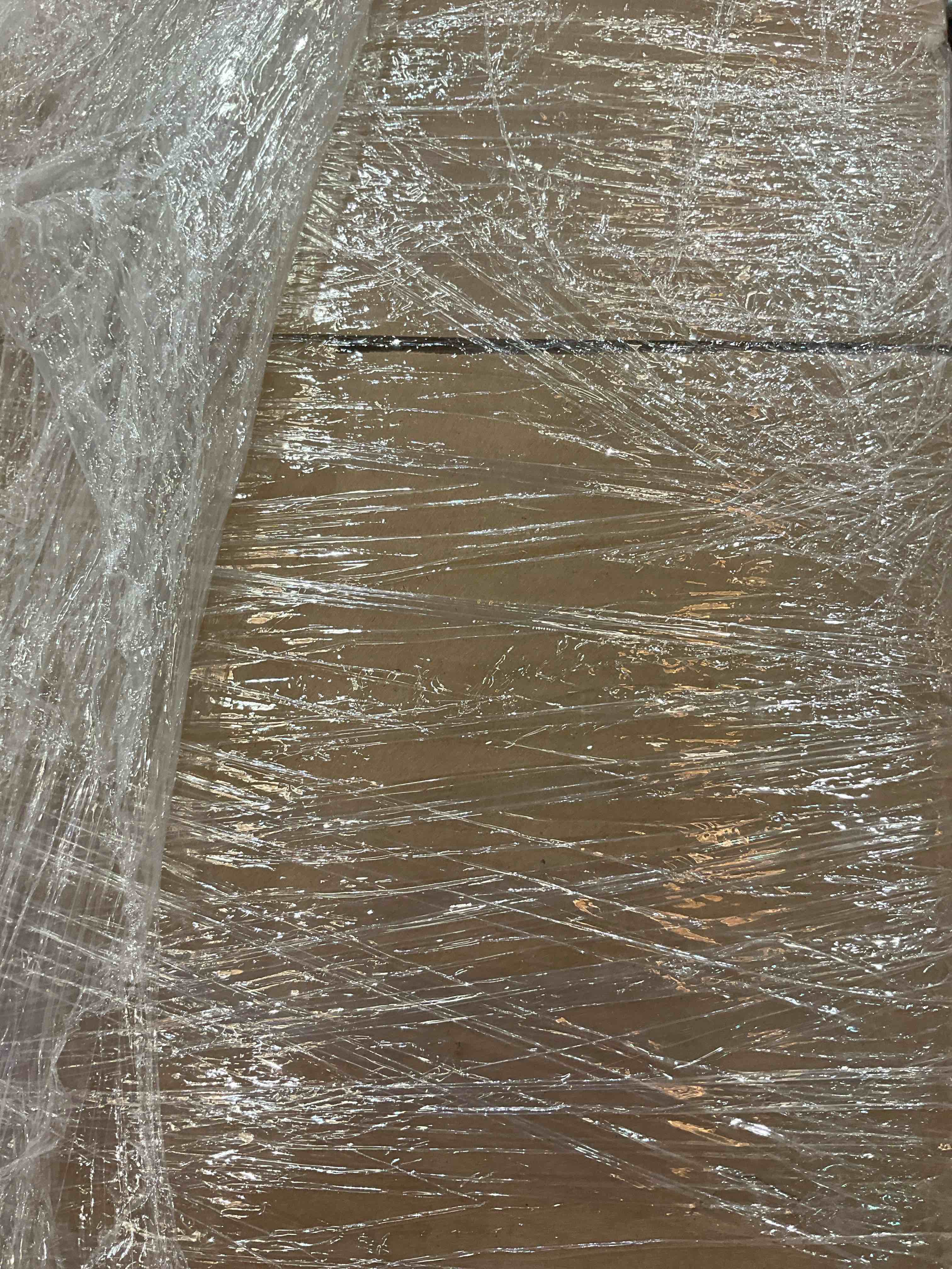 https://s3.amazonaws.com/lotting-images-prod/BargainHunt/EXS01187428_1710776634601.jpeg