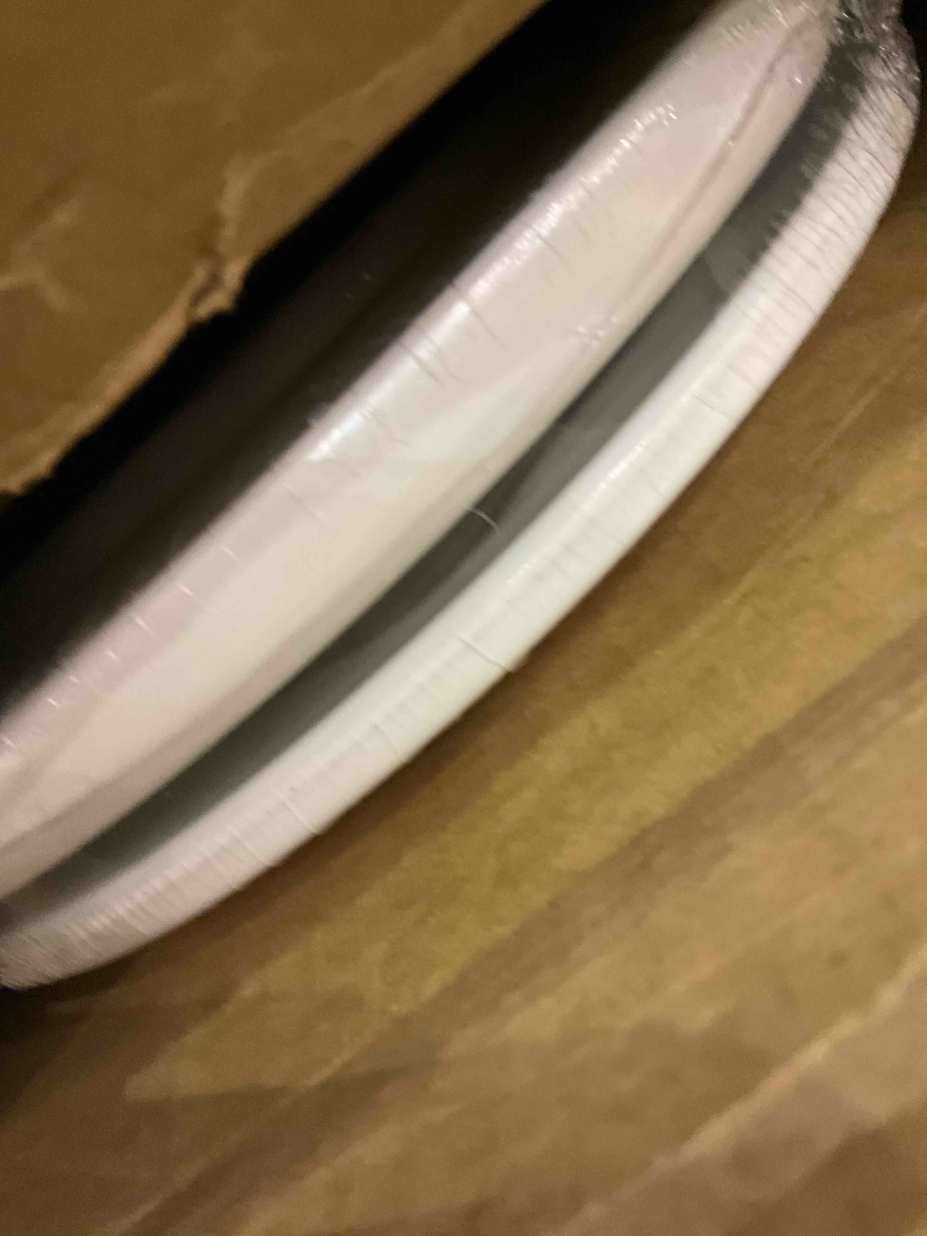 https://s3.amazonaws.com/lotting-images-prod/BargainHunt/EXS01187784_1710156505550.jpeg