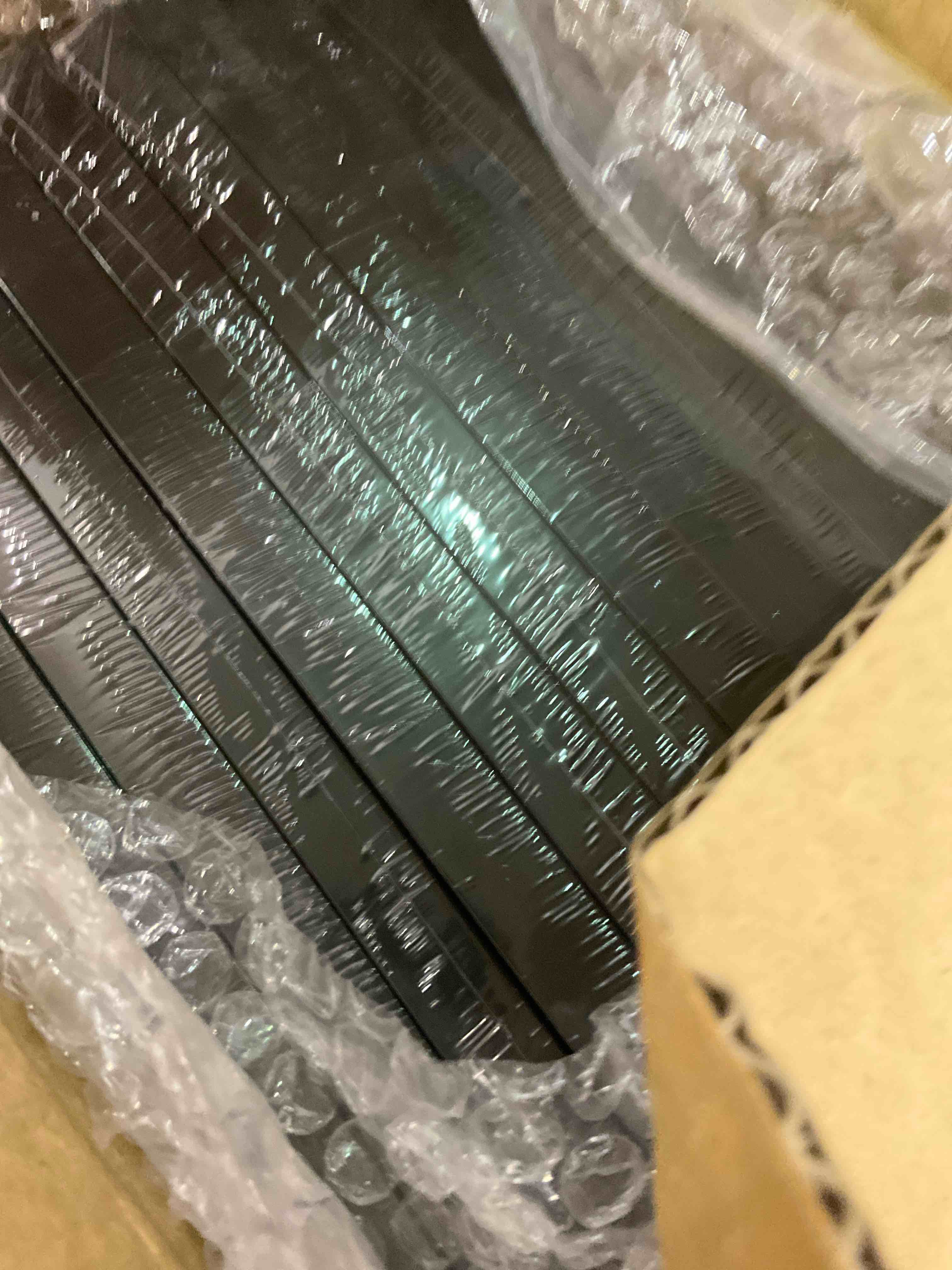 https://s3.amazonaws.com/lotting-images-prod/BargainHunt/EXS01187992_1710330834053.jpeg