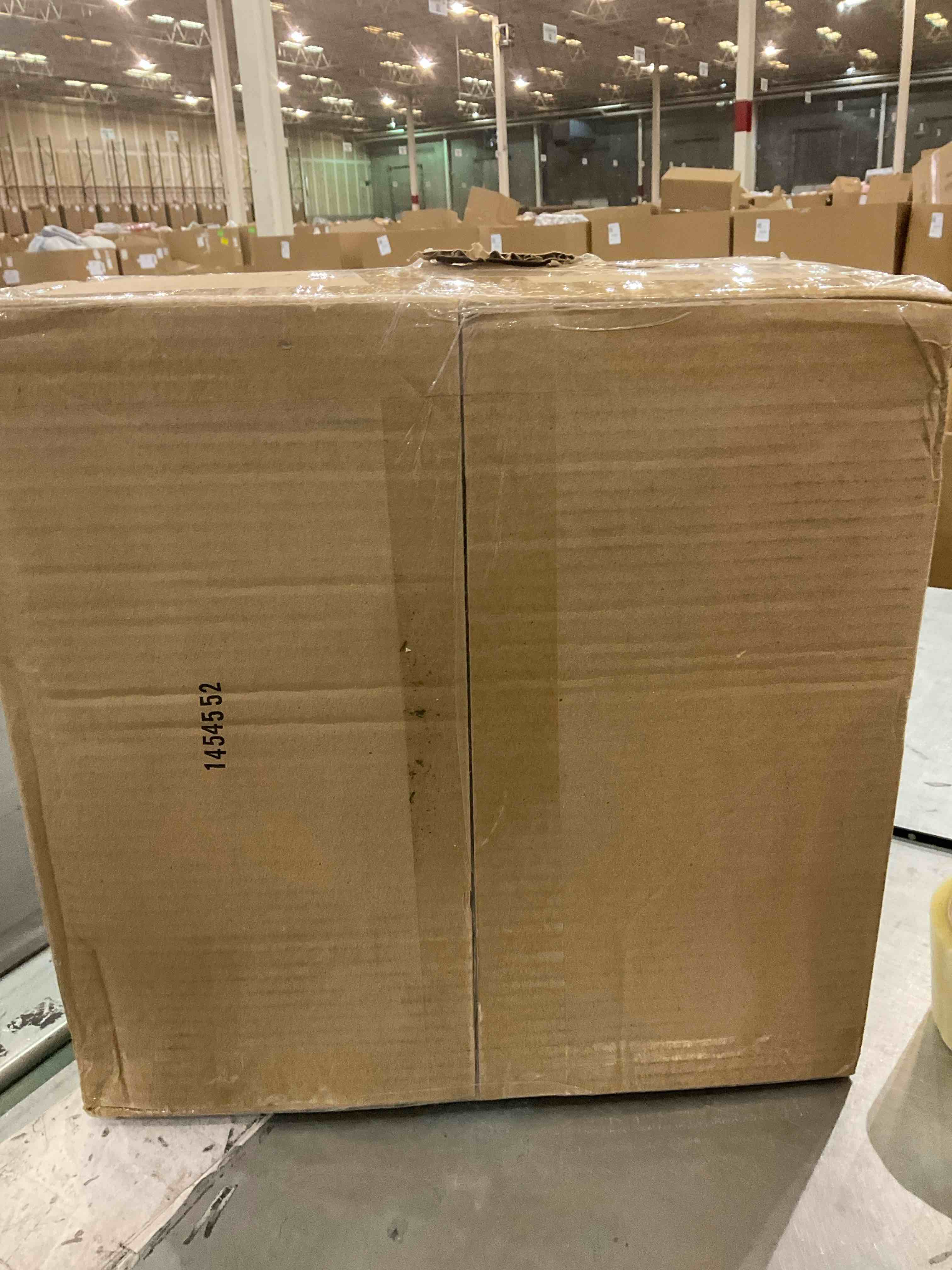 https://s3.amazonaws.com/lotting-images-prod/BargainHunt/EXS01188422_1712344014169.jpeg