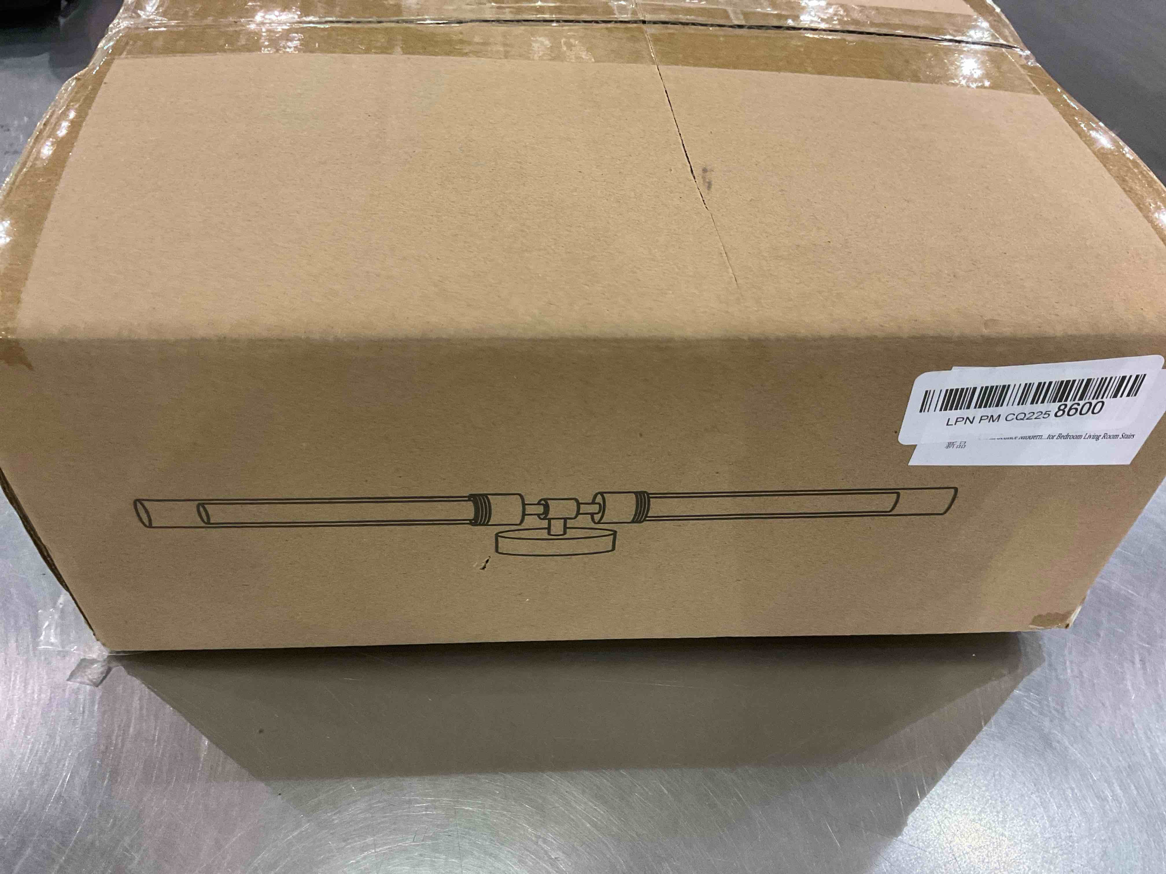 https://s3.amazonaws.com/lotting-images-prod/BargainHunt/EXS01188771_1709650286789.jpeg