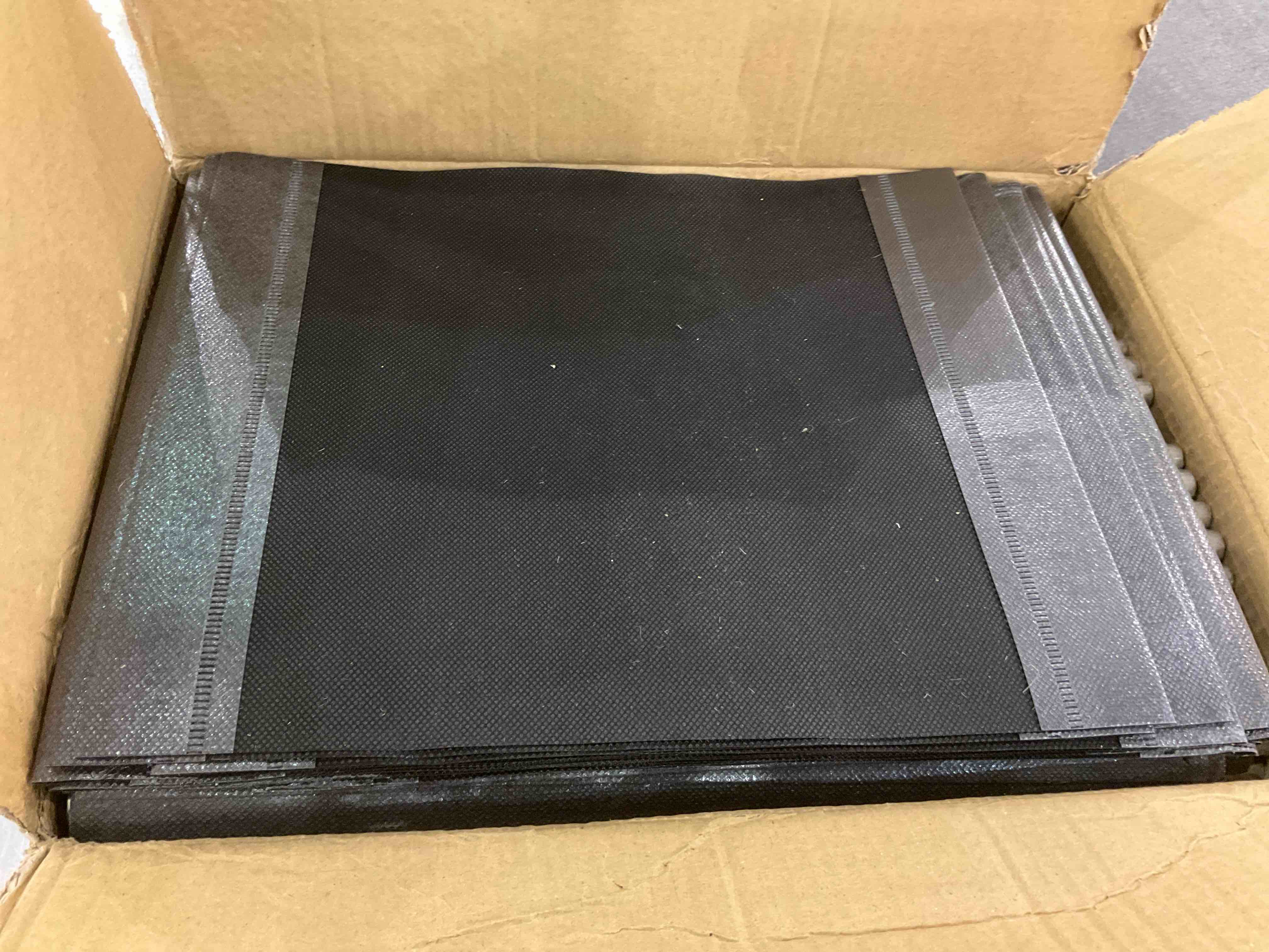 https://s3.amazonaws.com/lotting-images-prod/BargainHunt/EXS01188784_1709651818075.jpeg