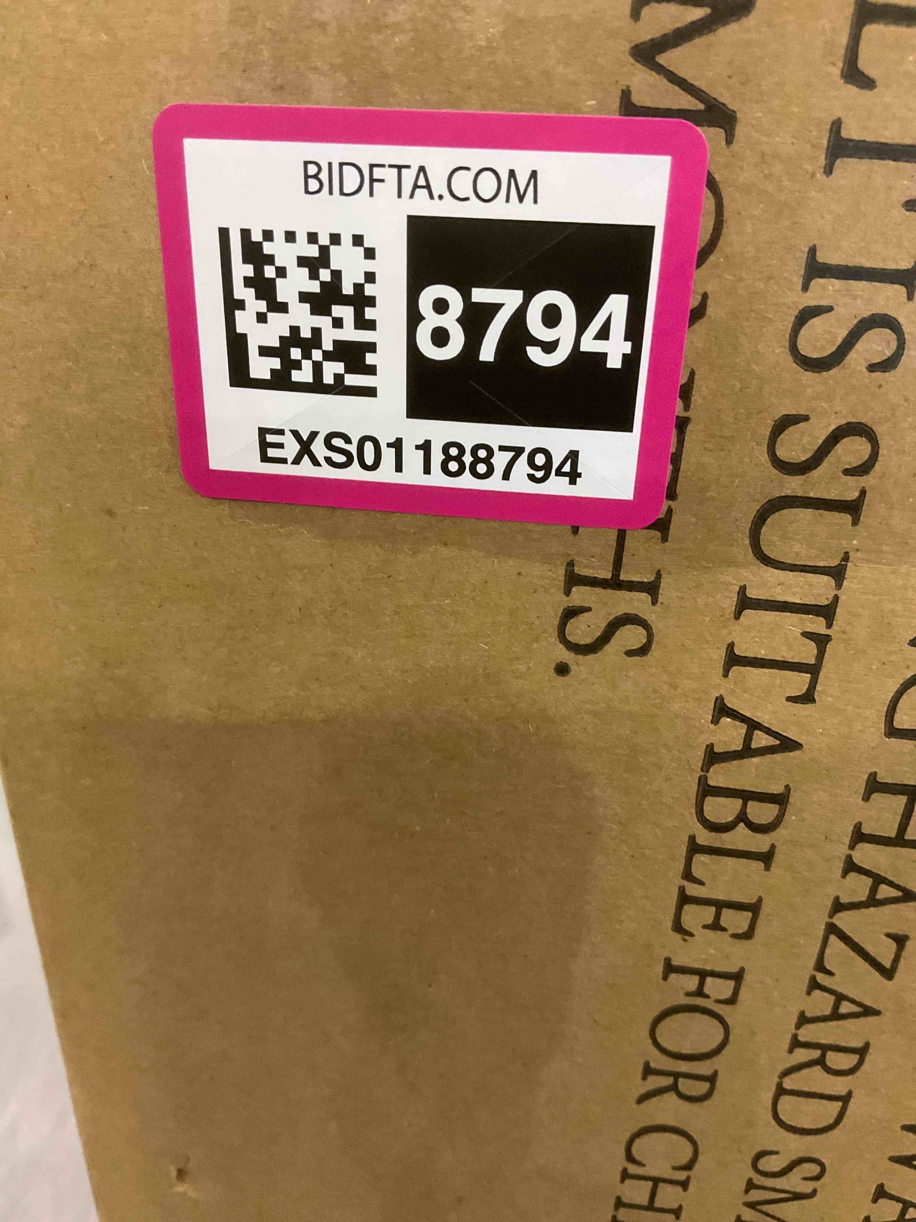 https://s3.amazonaws.com/lotting-images-prod/BargainHunt/EXS01188794_1709654107848.jpeg
