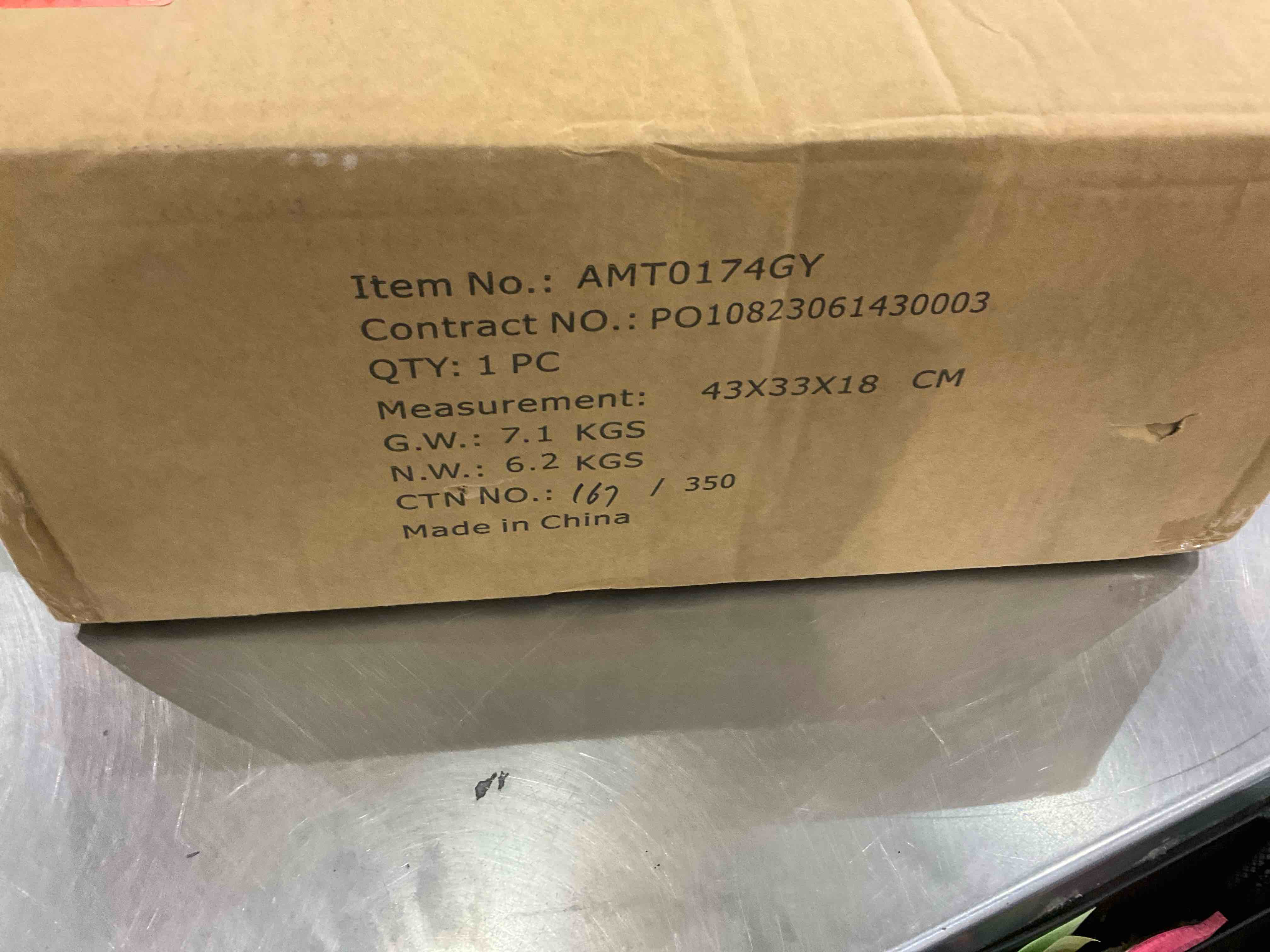 https://s3.amazonaws.com/lotting-images-prod/BargainHunt/EXS01188868_1709670087284.jpeg