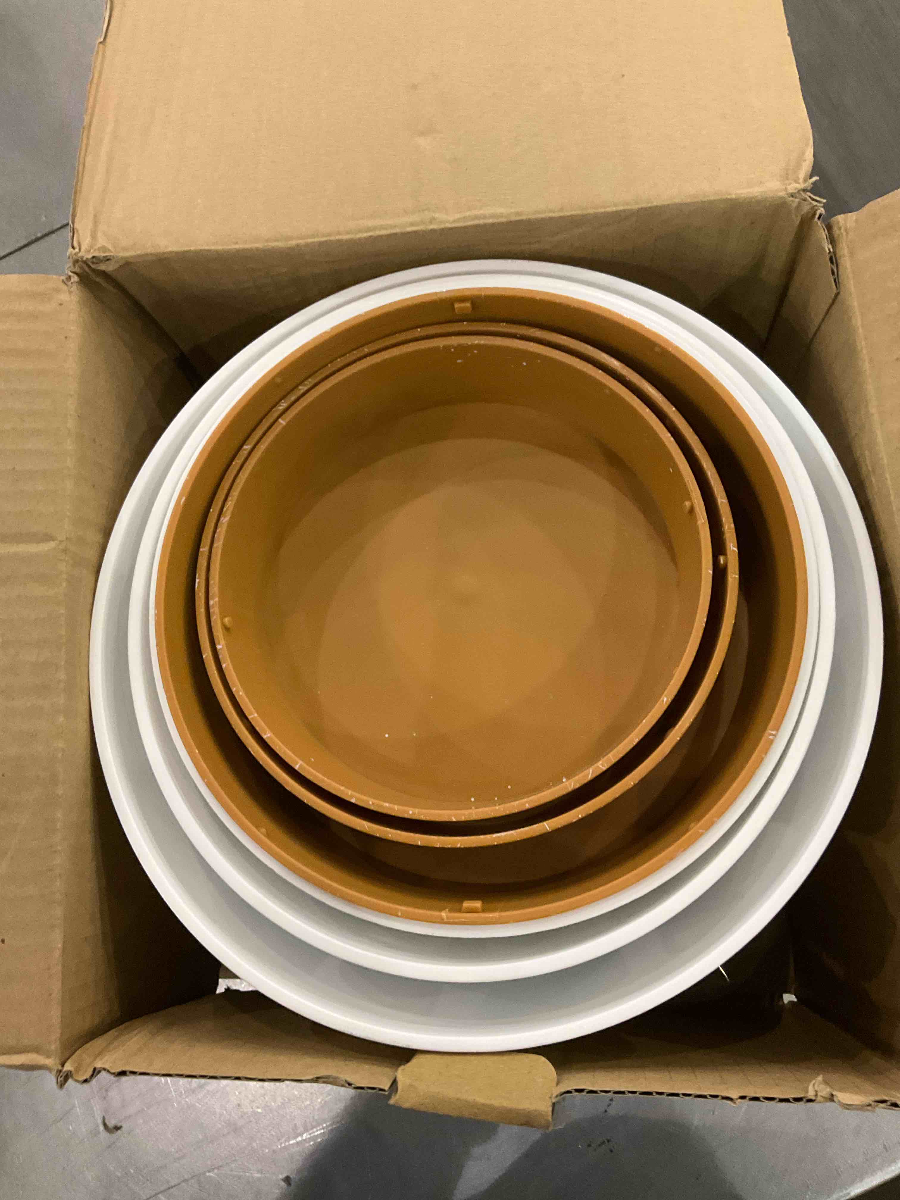 https://s3.amazonaws.com/lotting-images-prod/BargainHunt/EXS01189154_1711541078028.jpeg