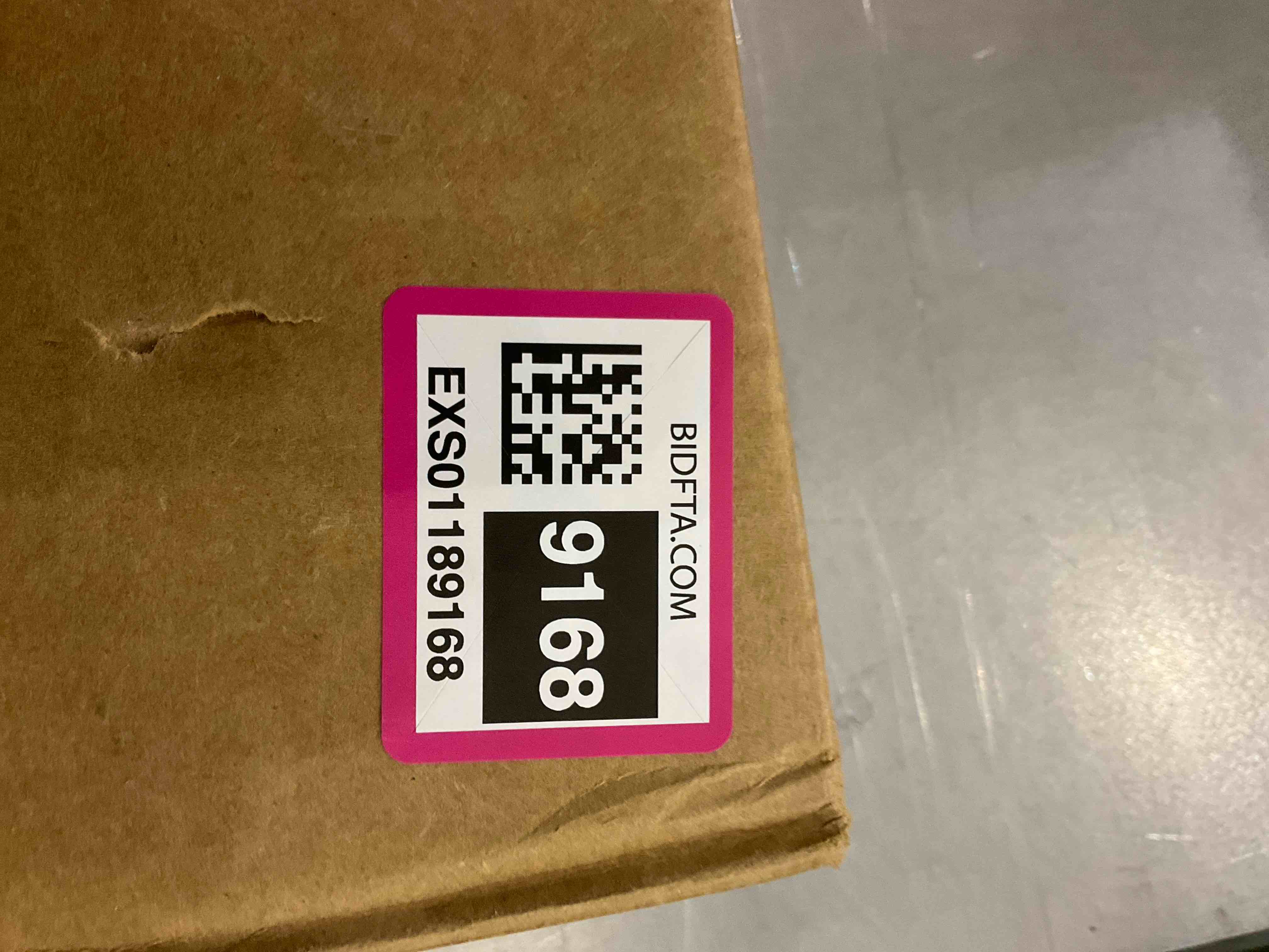 https://s3.amazonaws.com/lotting-images-prod/BargainHunt/EXS01189168_1711542819394.jpeg
