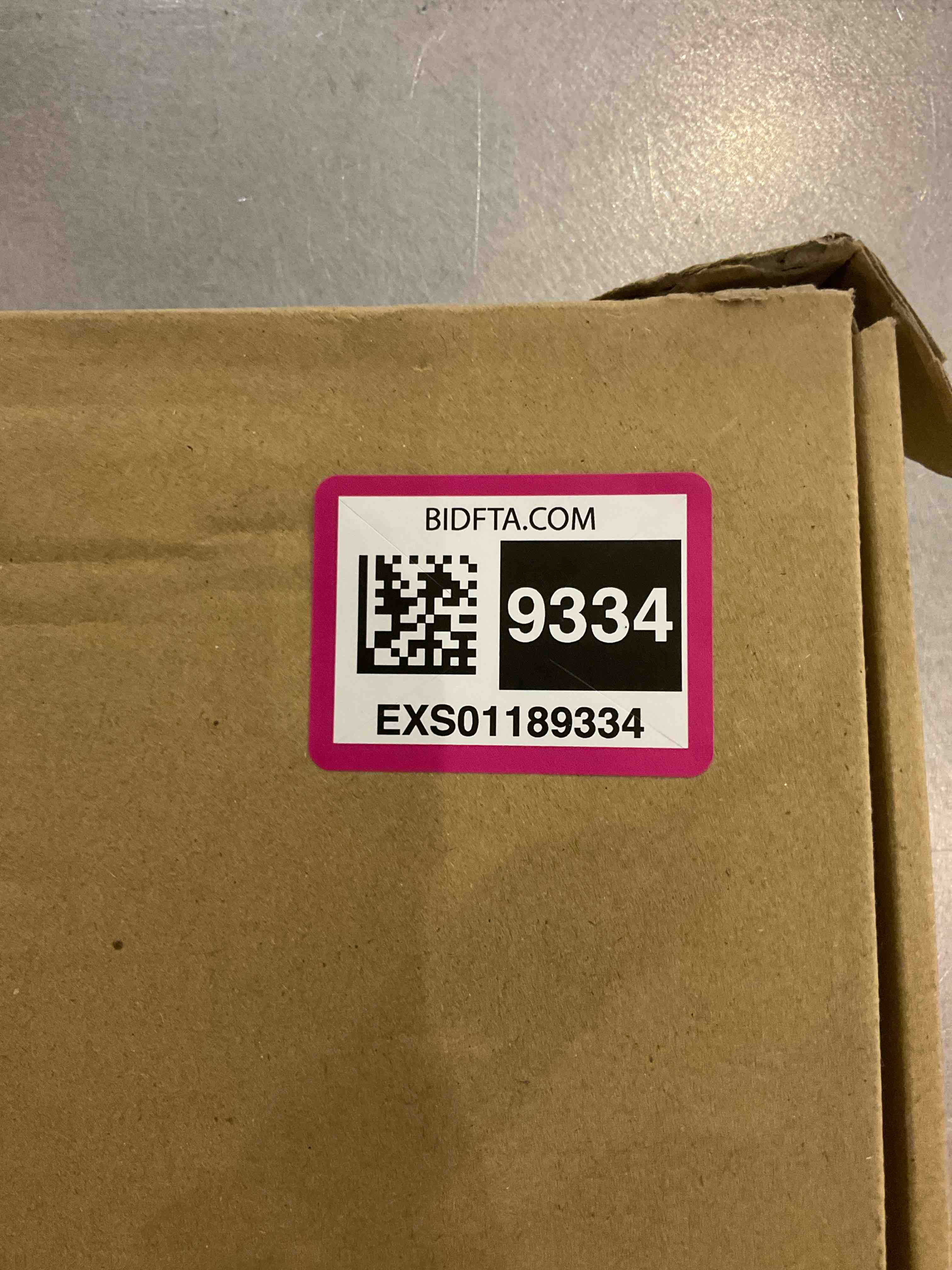 https://s3.amazonaws.com/lotting-images-prod/BargainHunt/EXS01189334_1711628550727.jpeg