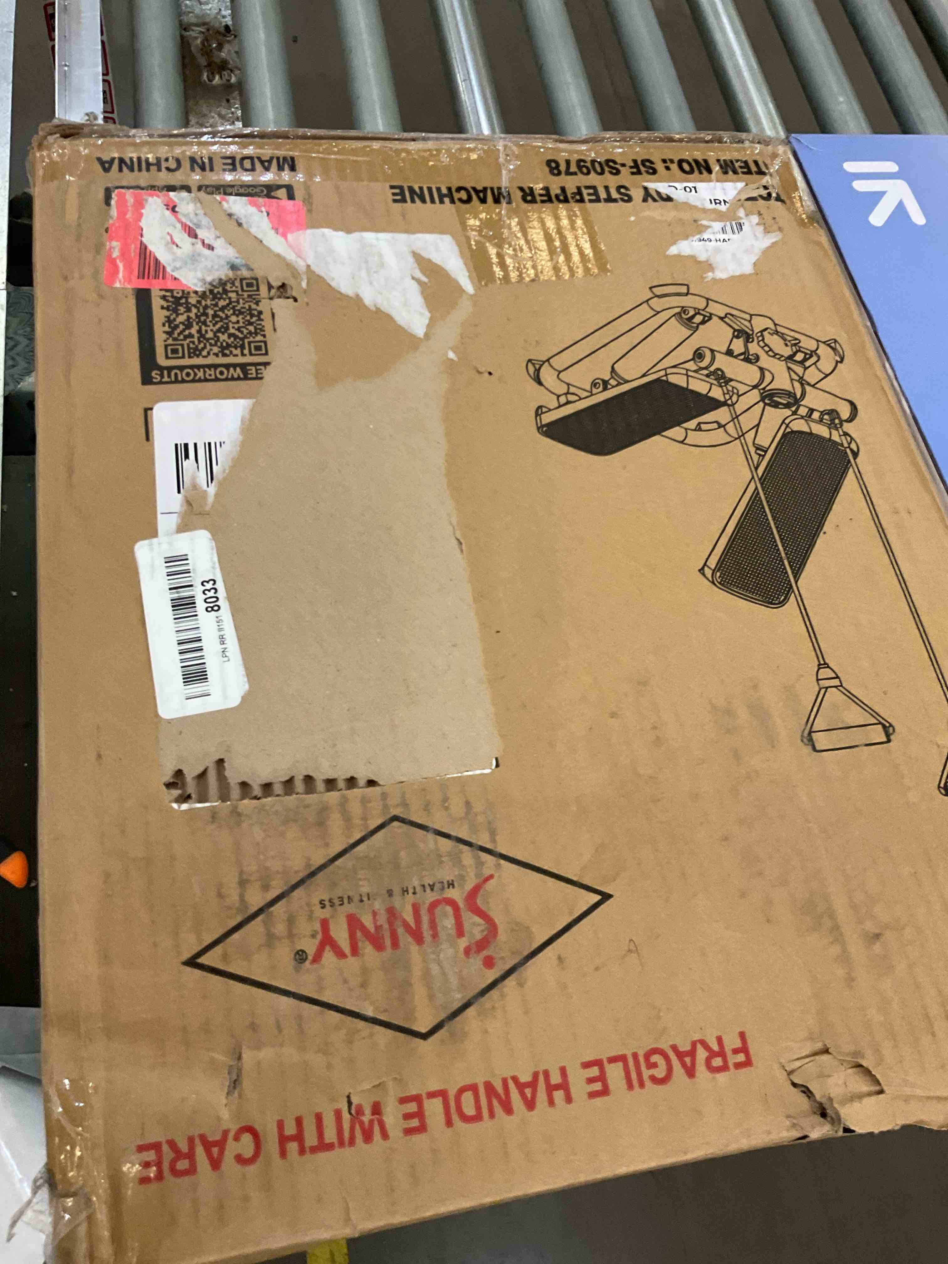 https://s3.amazonaws.com/lotting-images-prod/BargainHunt/EXS01189643_1711560533066.jpeg