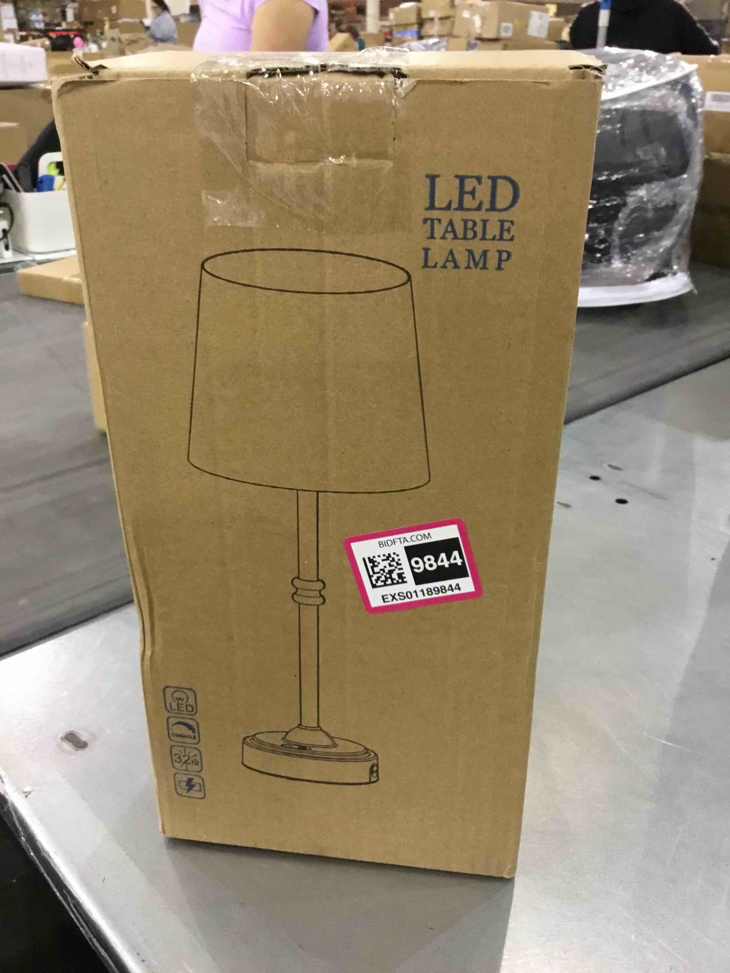 https://s3.amazonaws.com/lotting-images-prod/BargainHunt/EXS01189844_1712681733588.jpeg