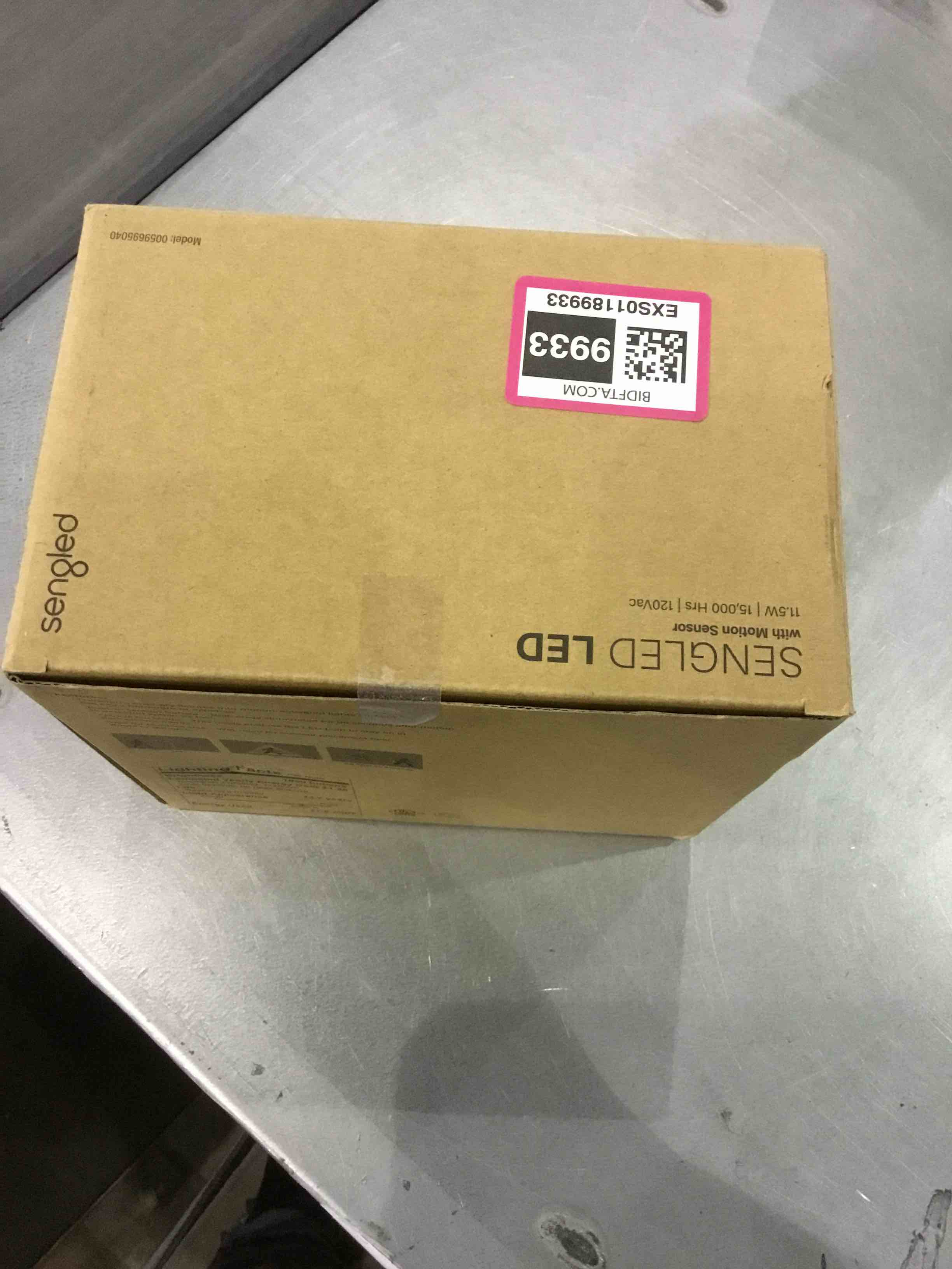 https://s3.amazonaws.com/lotting-images-prod/BargainHunt/EXS01189933_1712834830607.jpeg