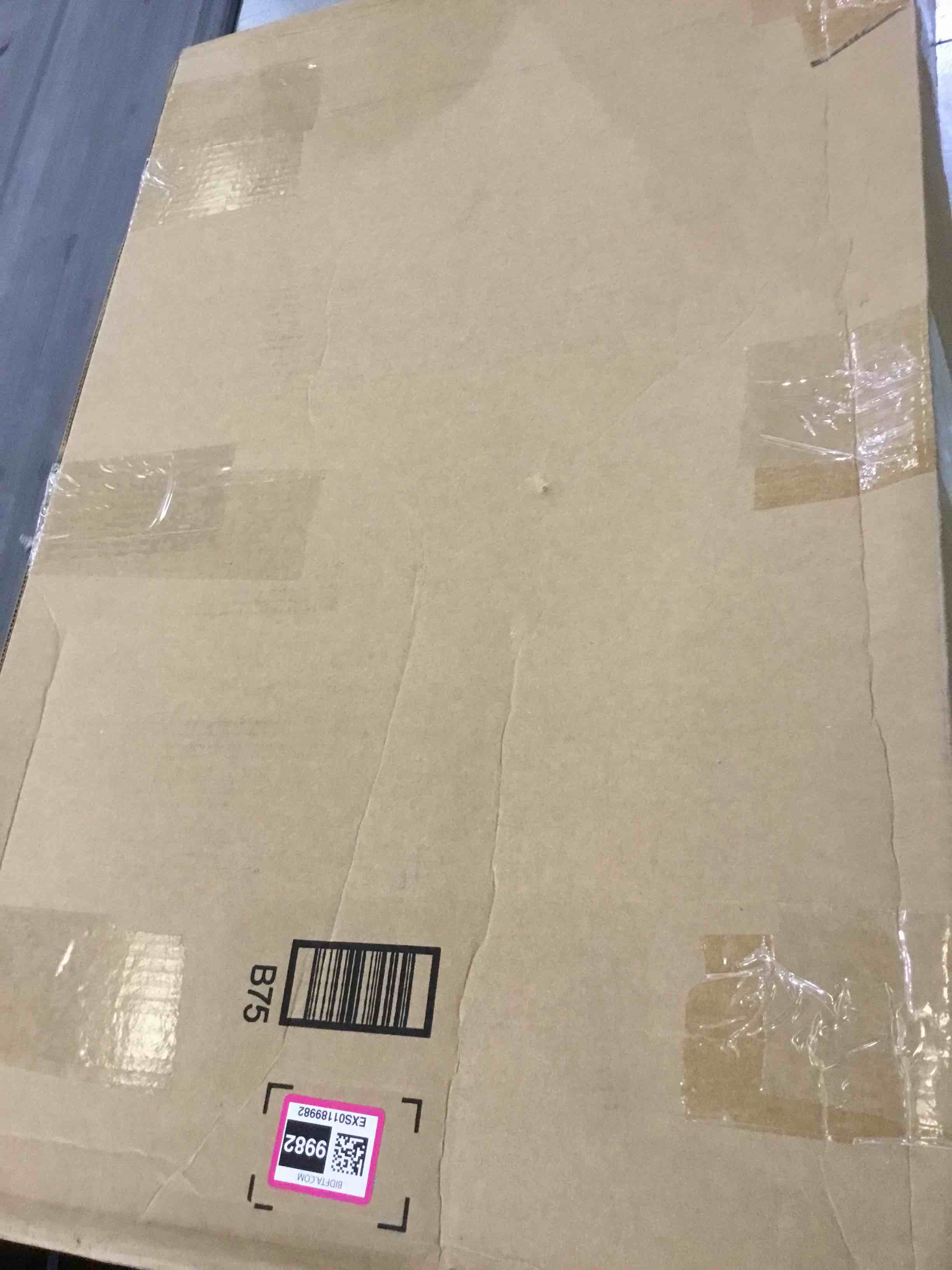 https://s3.amazonaws.com/lotting-images-prod/BargainHunt/EXS01189982_1712850857425.jpeg
