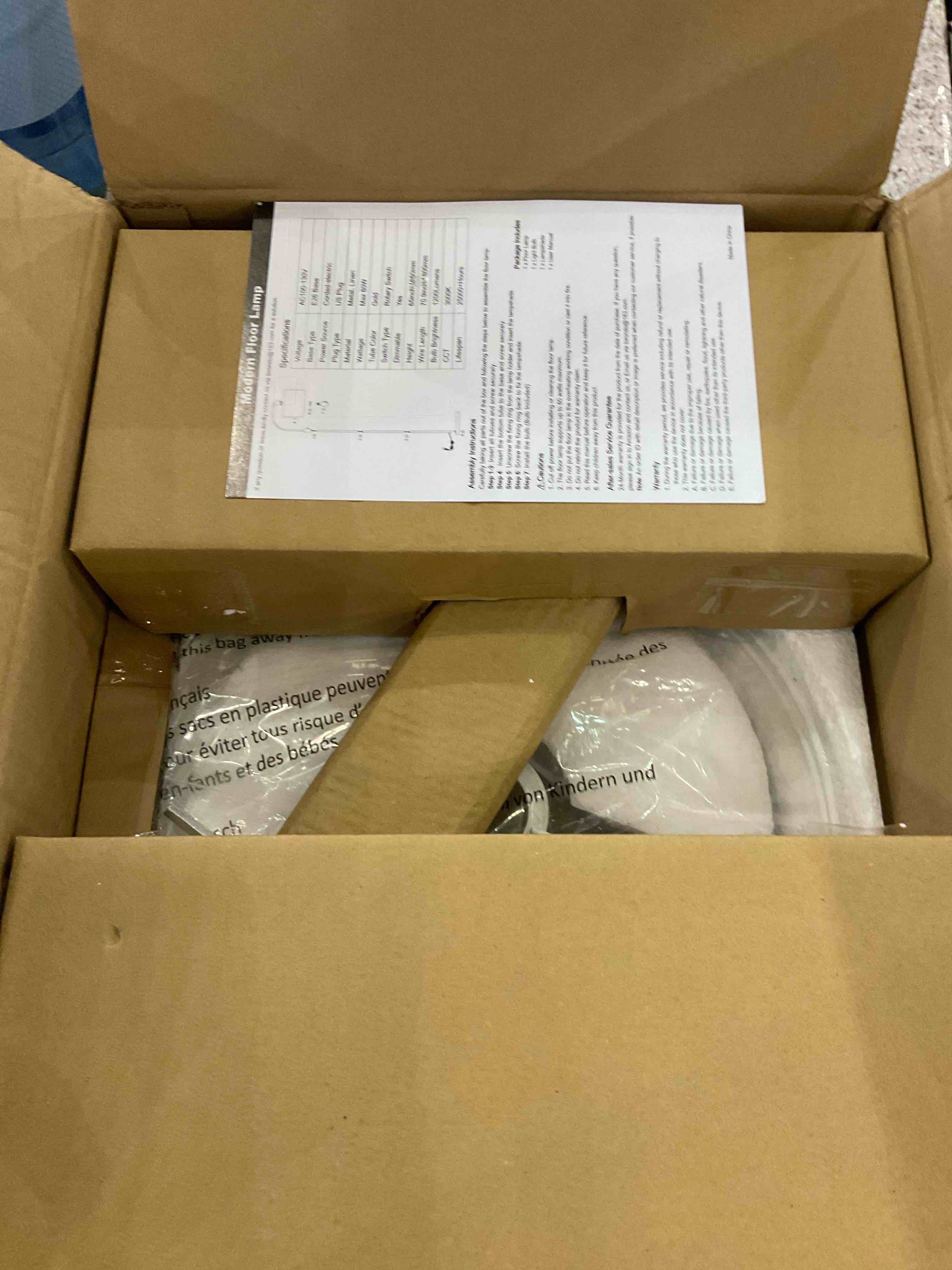 https://s3.amazonaws.com/lotting-images-prod/BargainHunt/EXS01190313_1709323775791.jpeg