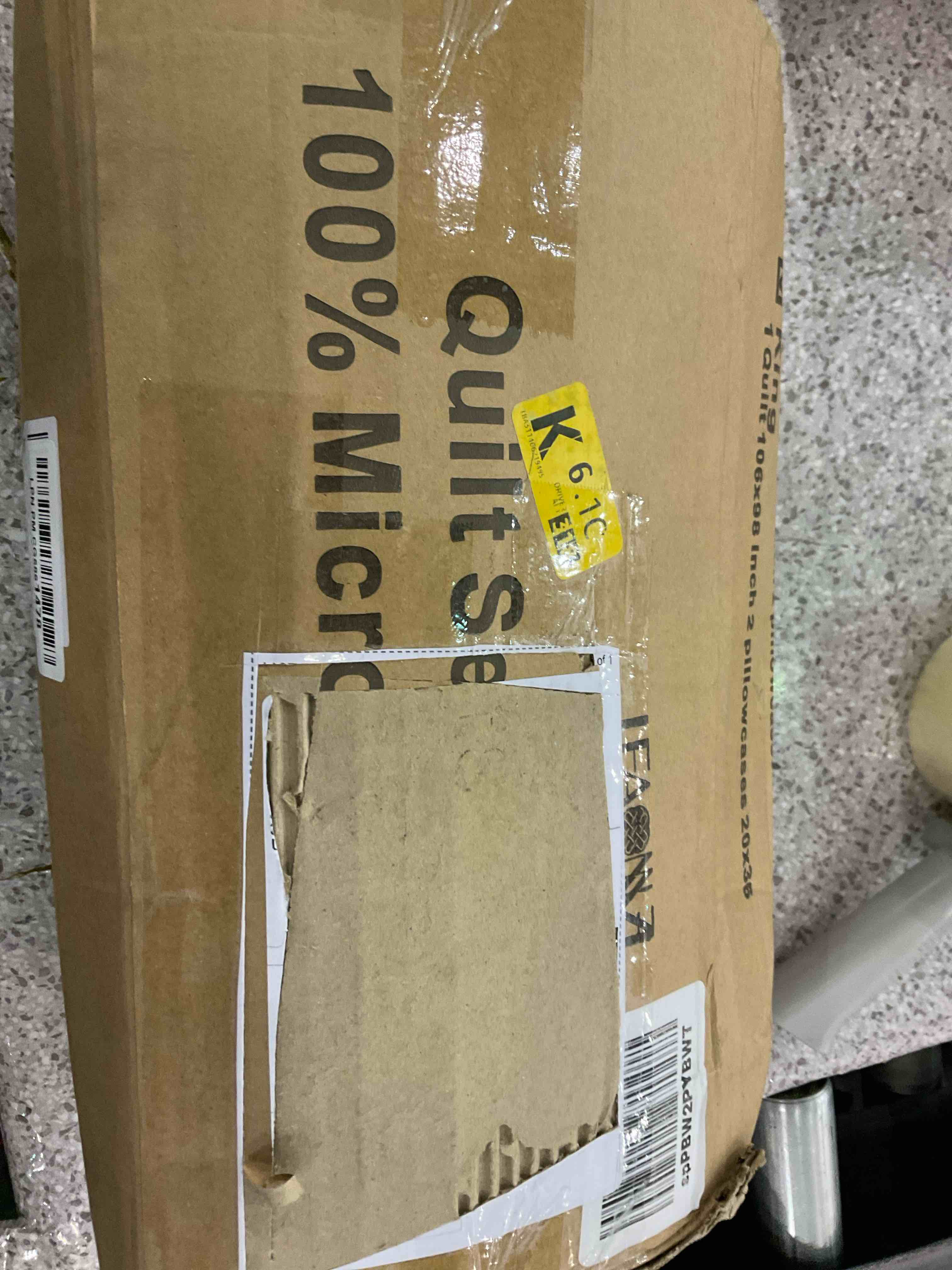 https://s3.amazonaws.com/lotting-images-prod/BargainHunt/EXS01190330_1709557086400.jpeg