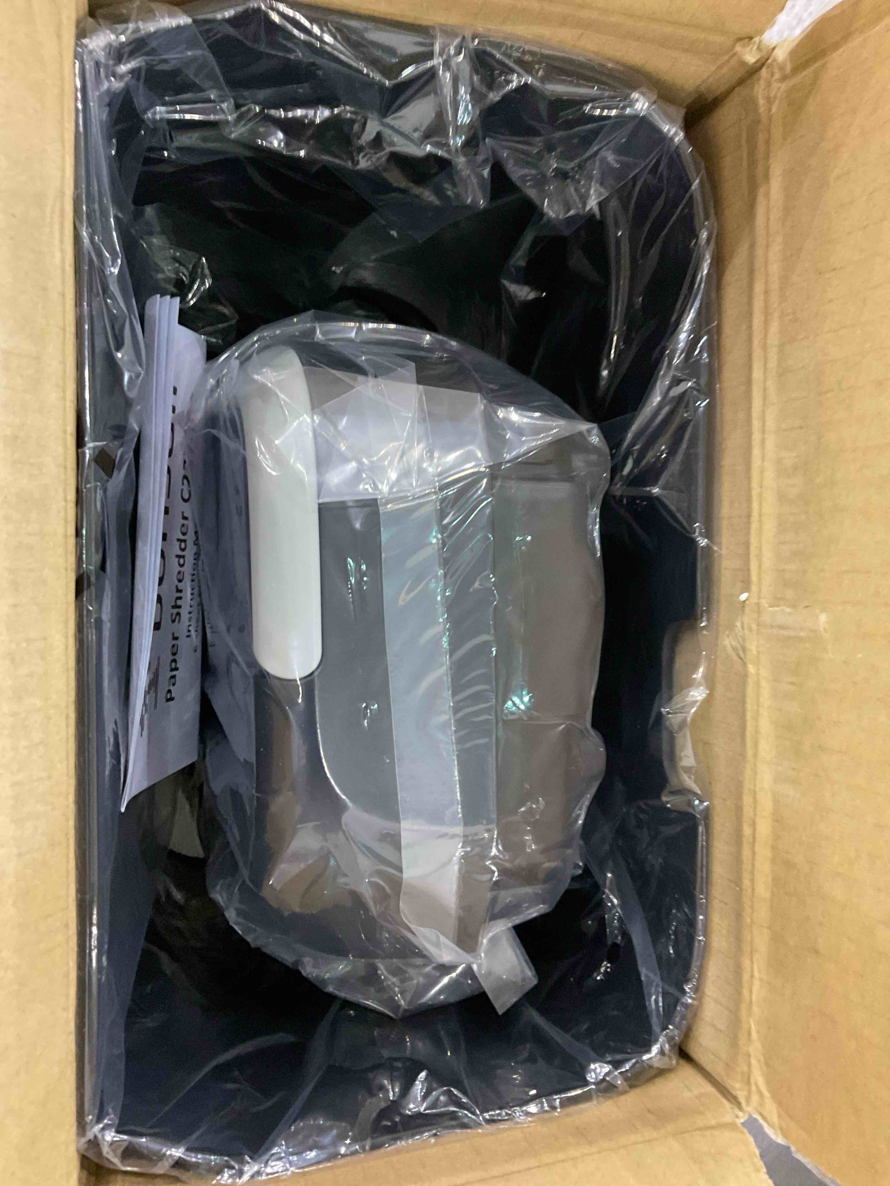 https://s3.amazonaws.com/lotting-images-prod/BargainHunt/EXS01190395_1709645342125.jpeg