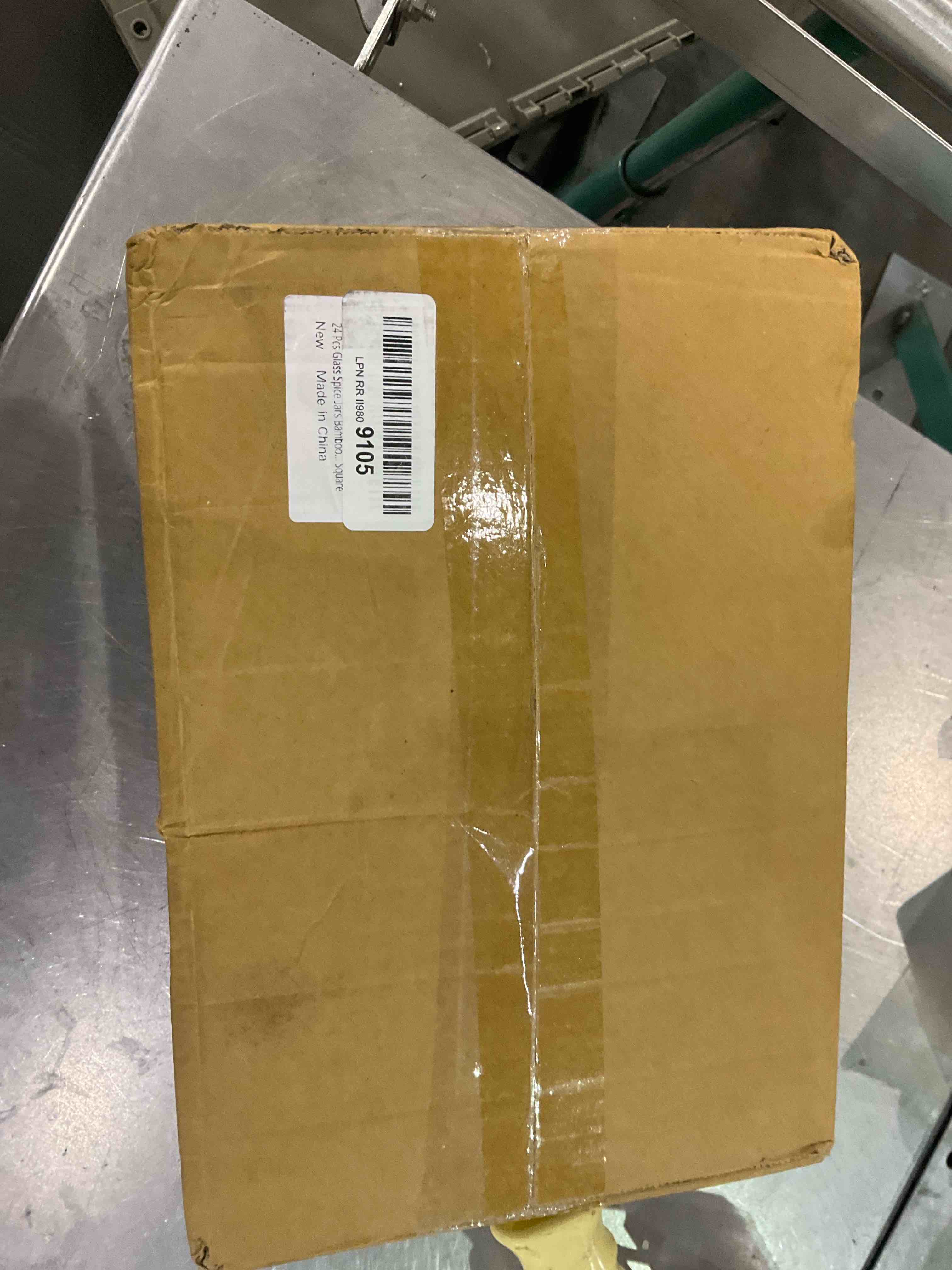 https://s3.amazonaws.com/lotting-images-prod/BargainHunt/EXS01190541_1709124744451.jpeg