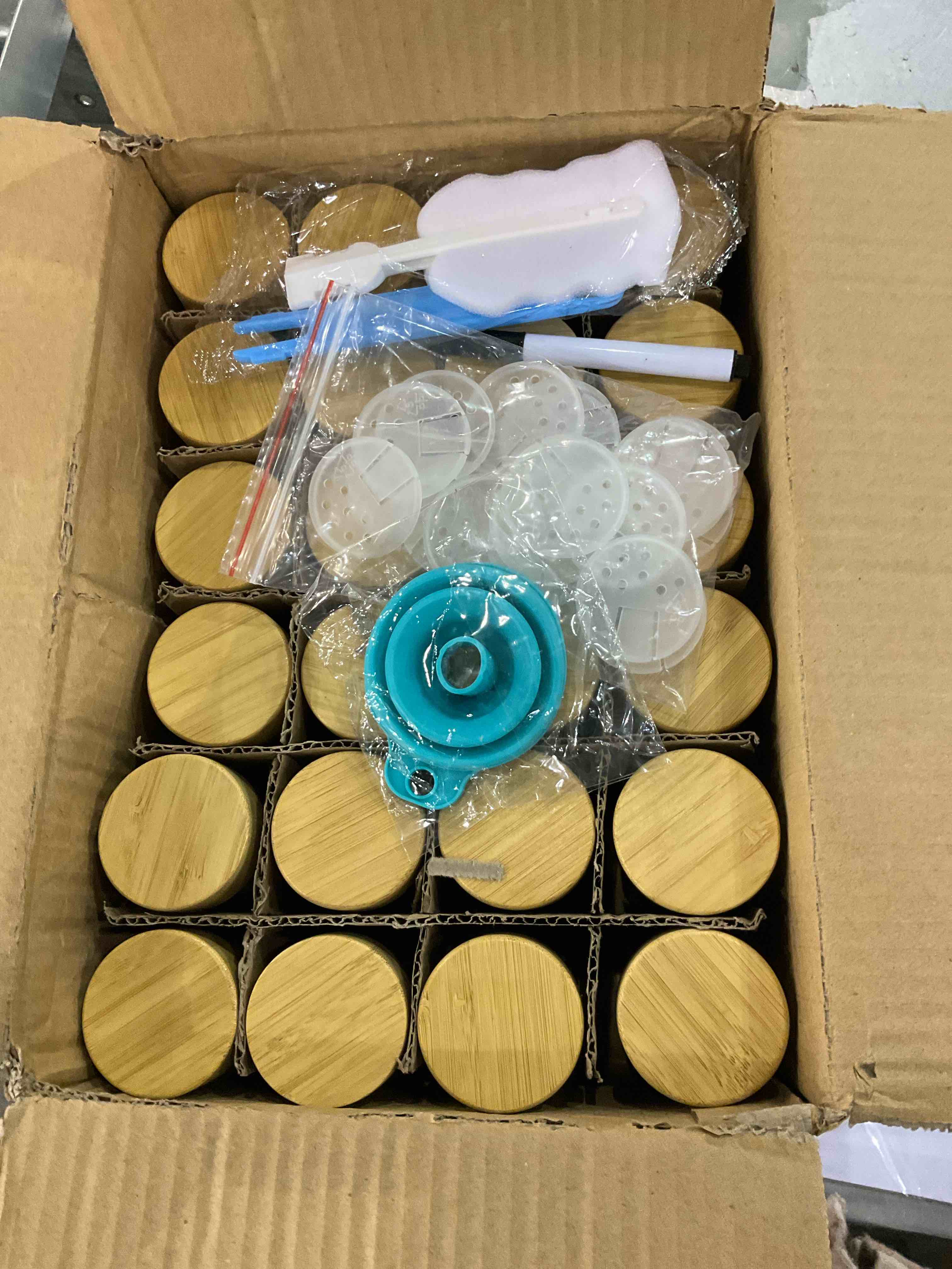 https://s3.amazonaws.com/lotting-images-prod/BargainHunt/EXS01190541_1709124768490.jpeg