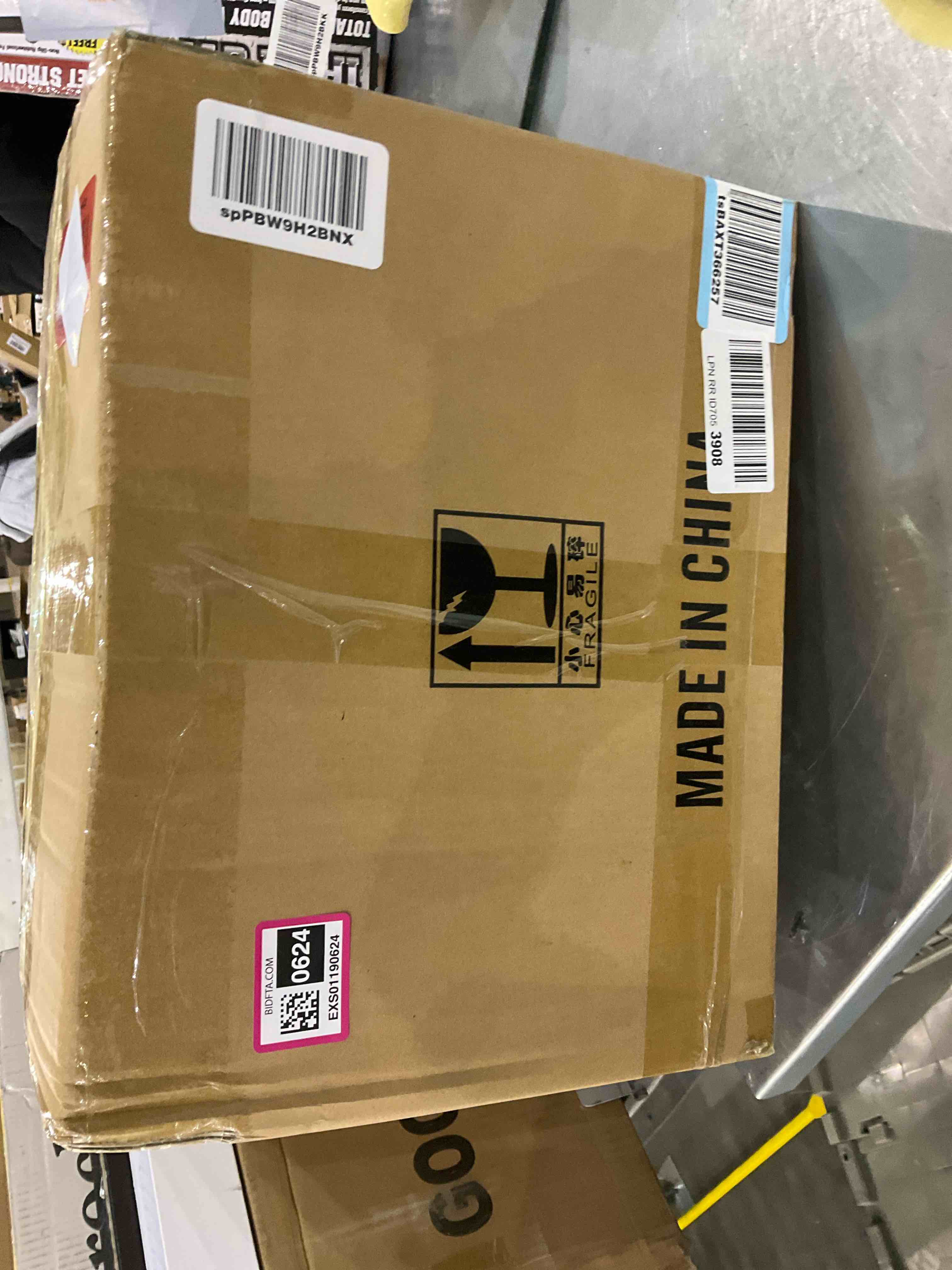 https://s3.amazonaws.com/lotting-images-prod/BargainHunt/EXS01190624_1709210568925.jpeg