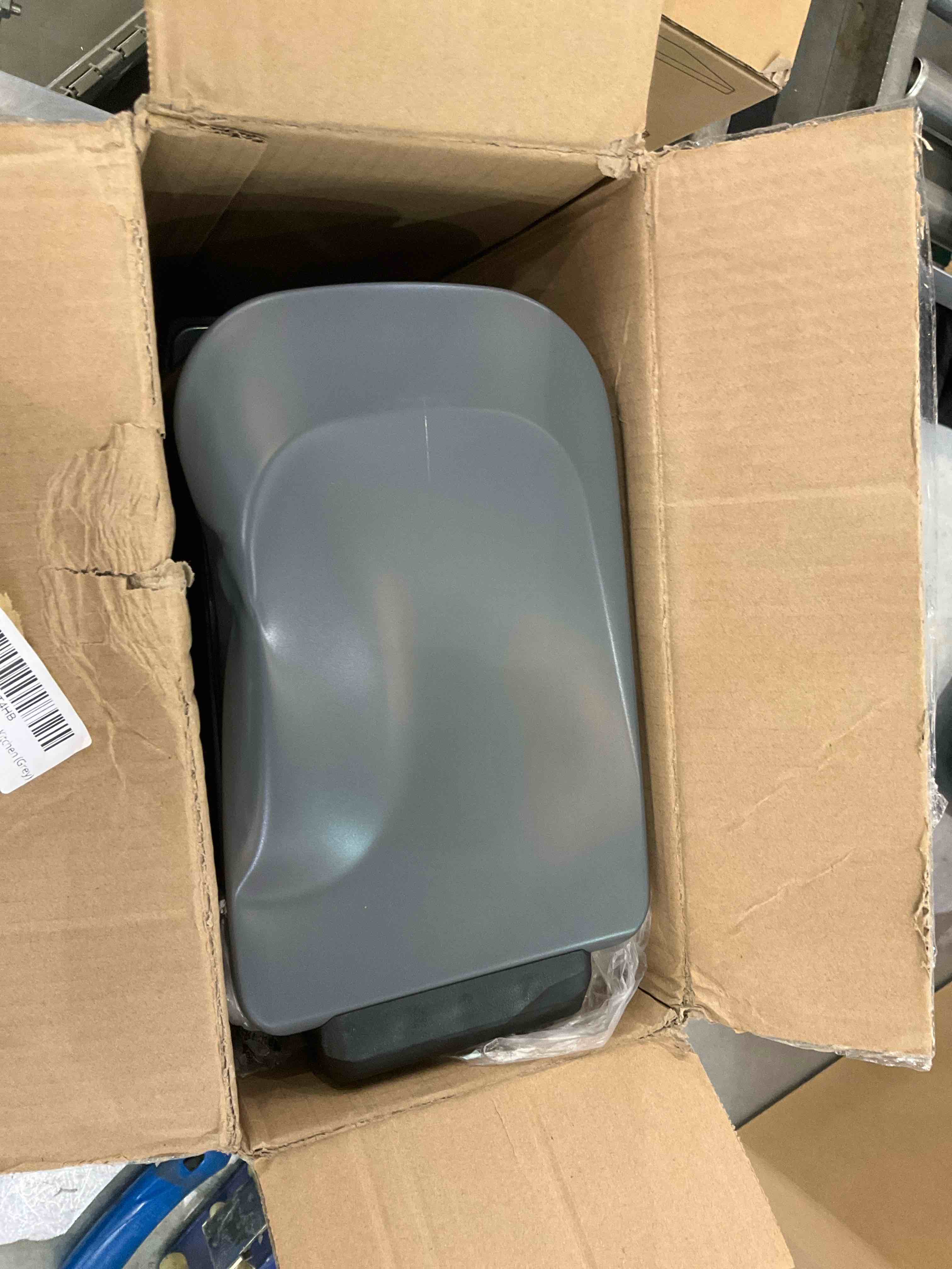 https://s3.amazonaws.com/lotting-images-prod/BargainHunt/EXS01190701_1709231368412.jpeg