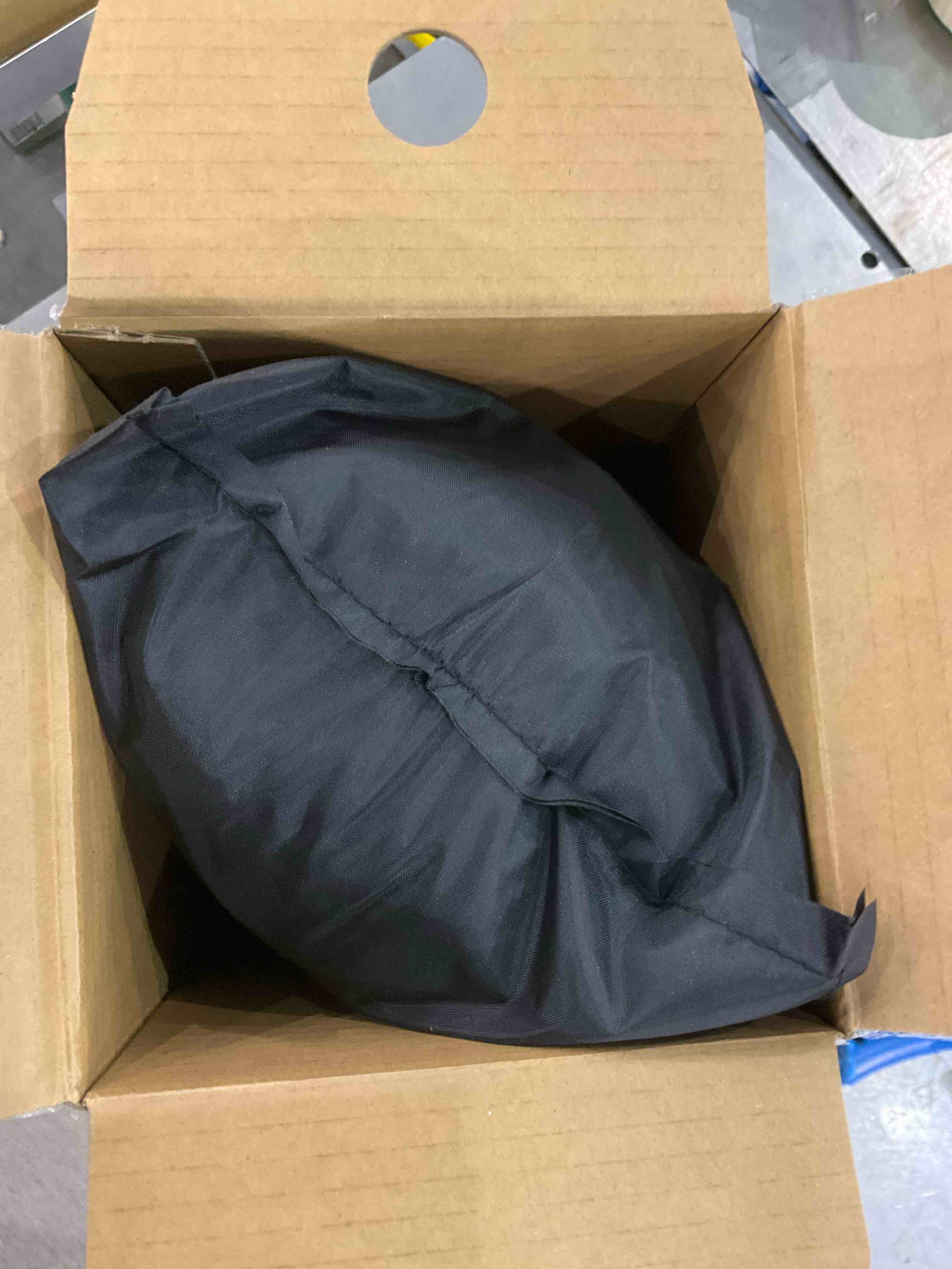 https://s3.amazonaws.com/lotting-images-prod/BargainHunt/EXS01190728_1709295727328.jpeg