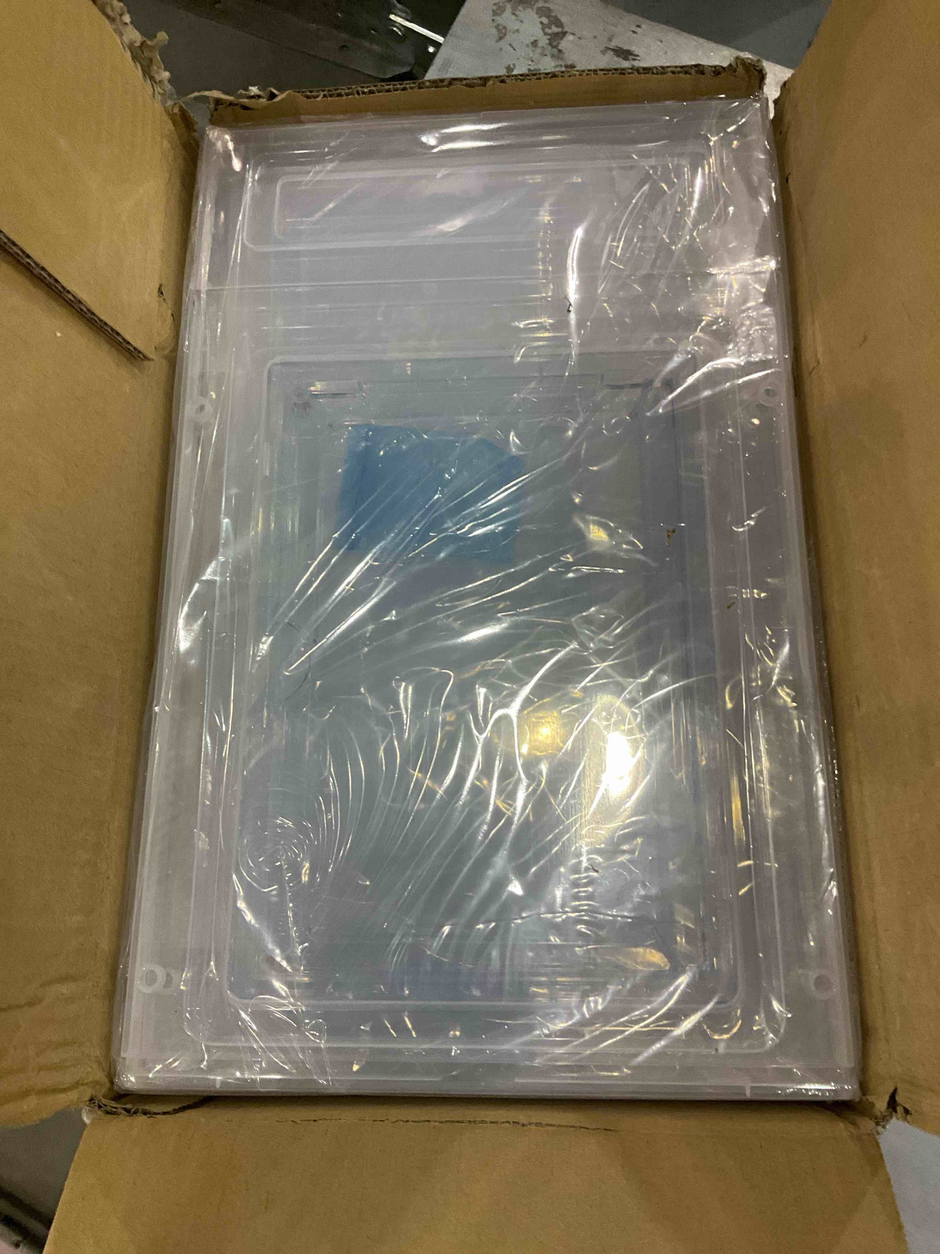 https://s3.amazonaws.com/lotting-images-prod/BargainHunt/EXS01190743_1709298675253.jpeg