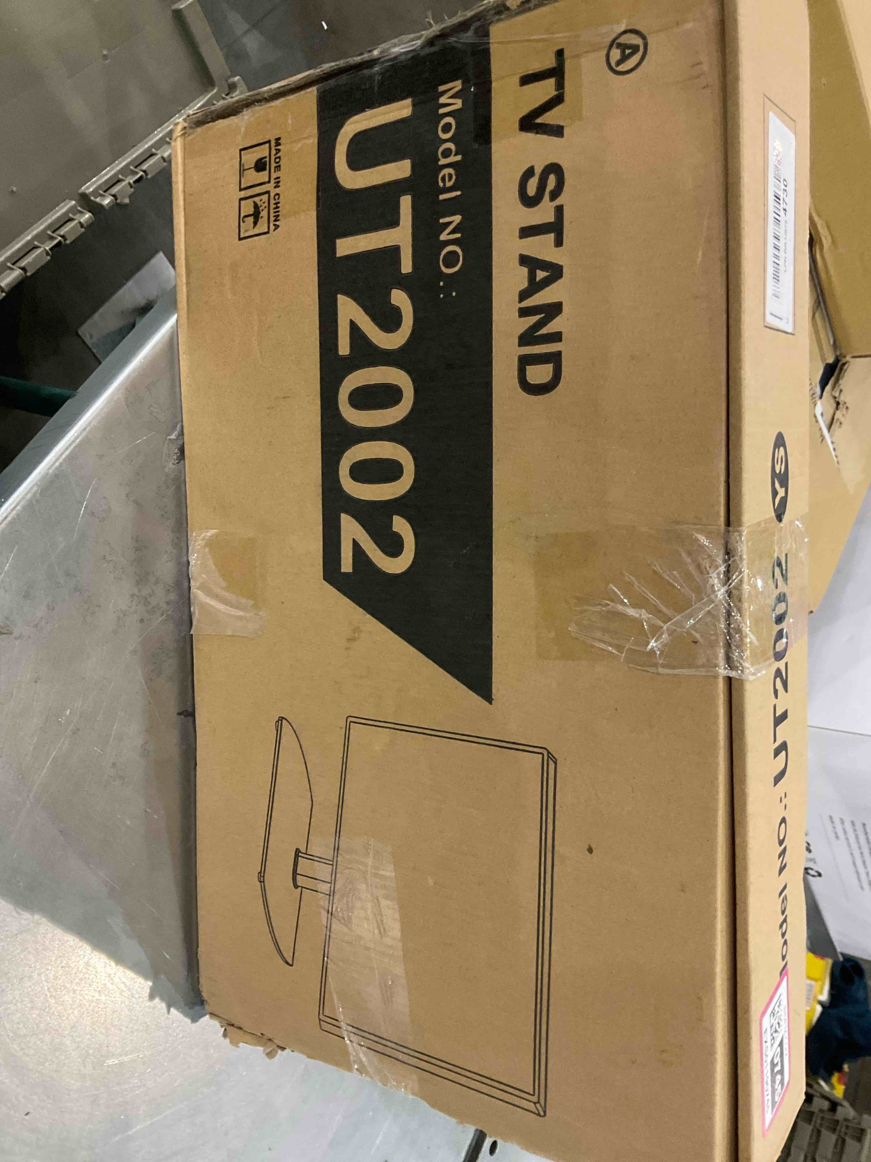 https://s3.amazonaws.com/lotting-images-prod/BargainHunt/EXS01190745_1709298835280.jpeg