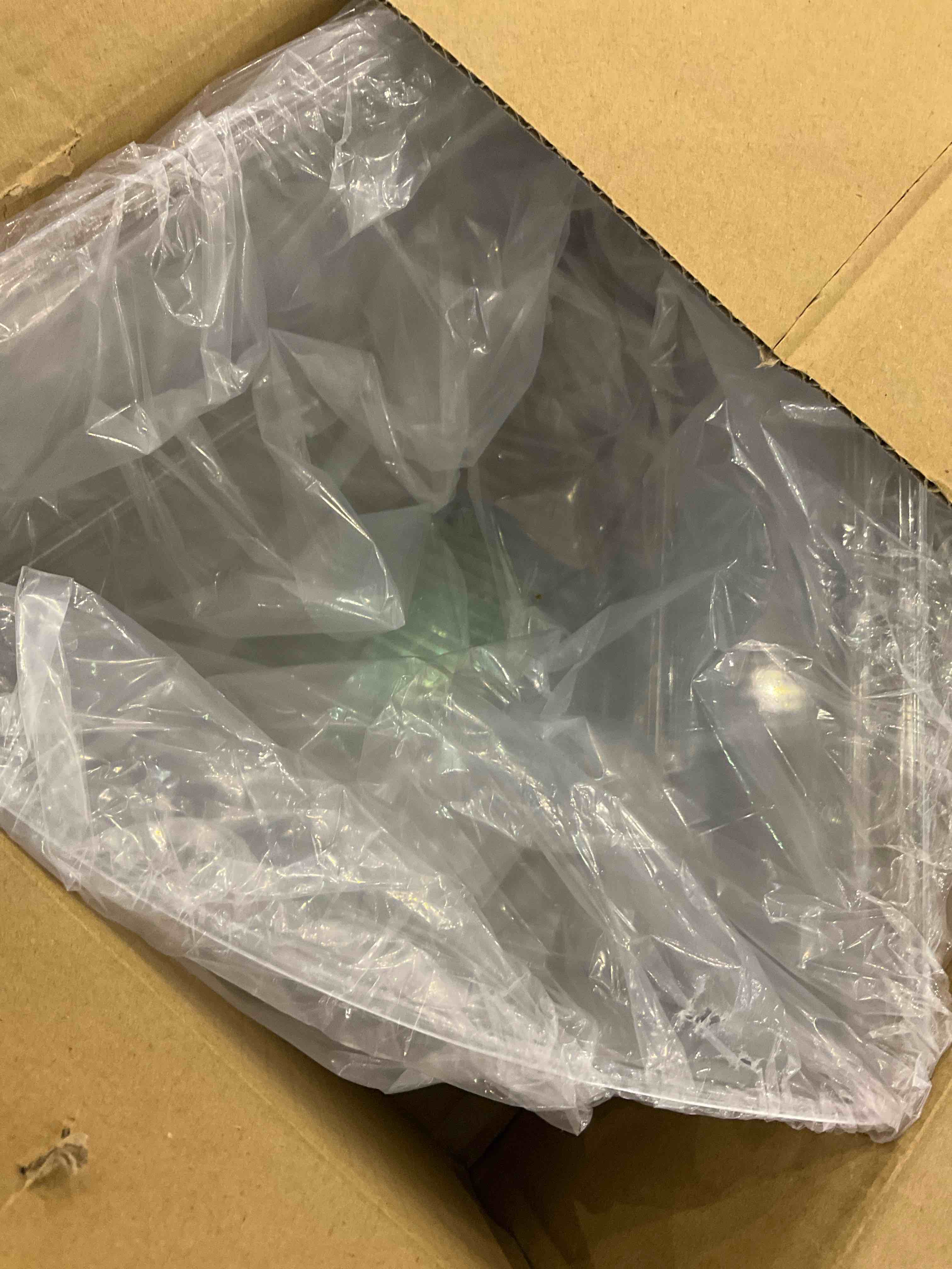 https://s3.amazonaws.com/lotting-images-prod/BargainHunt/EXS01191036_1709912869339.jpeg
