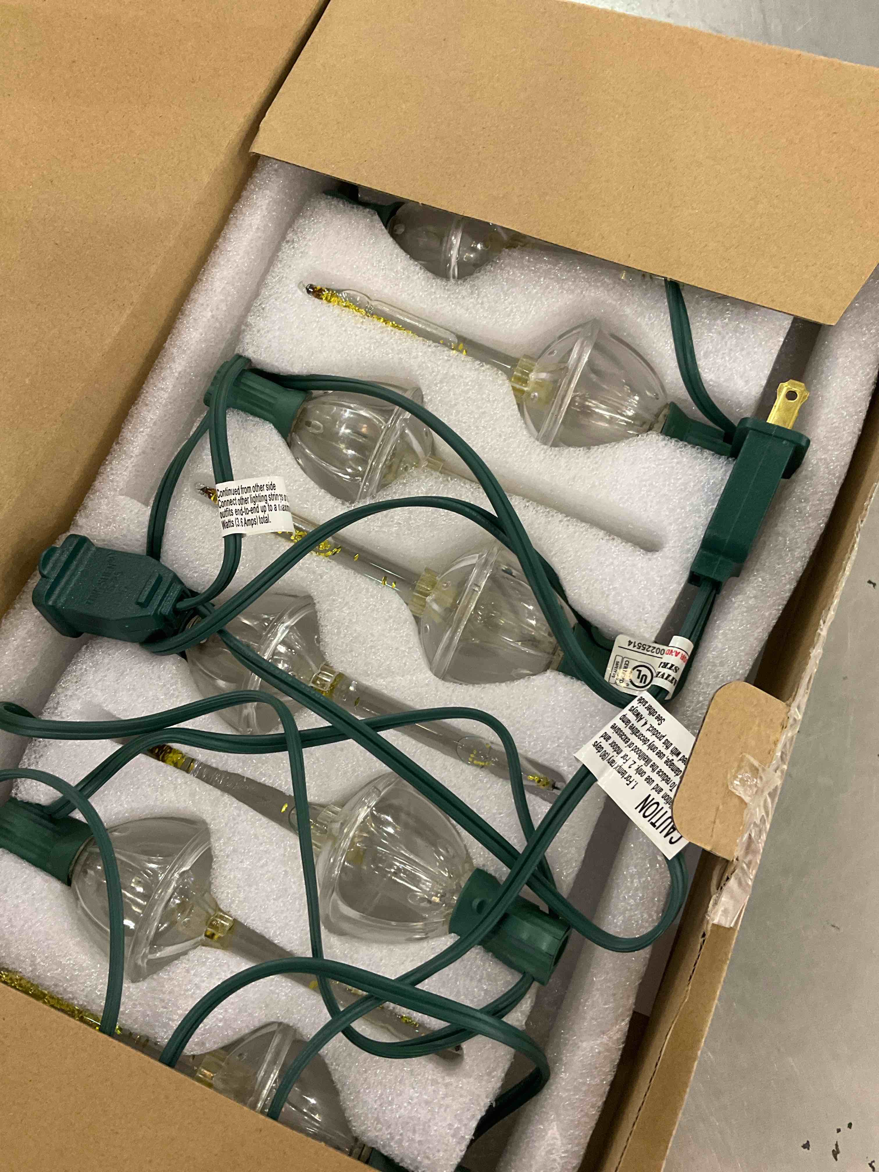 https://s3.amazonaws.com/lotting-images-prod/BargainHunt/EXS01191274_1710253709128.jpeg