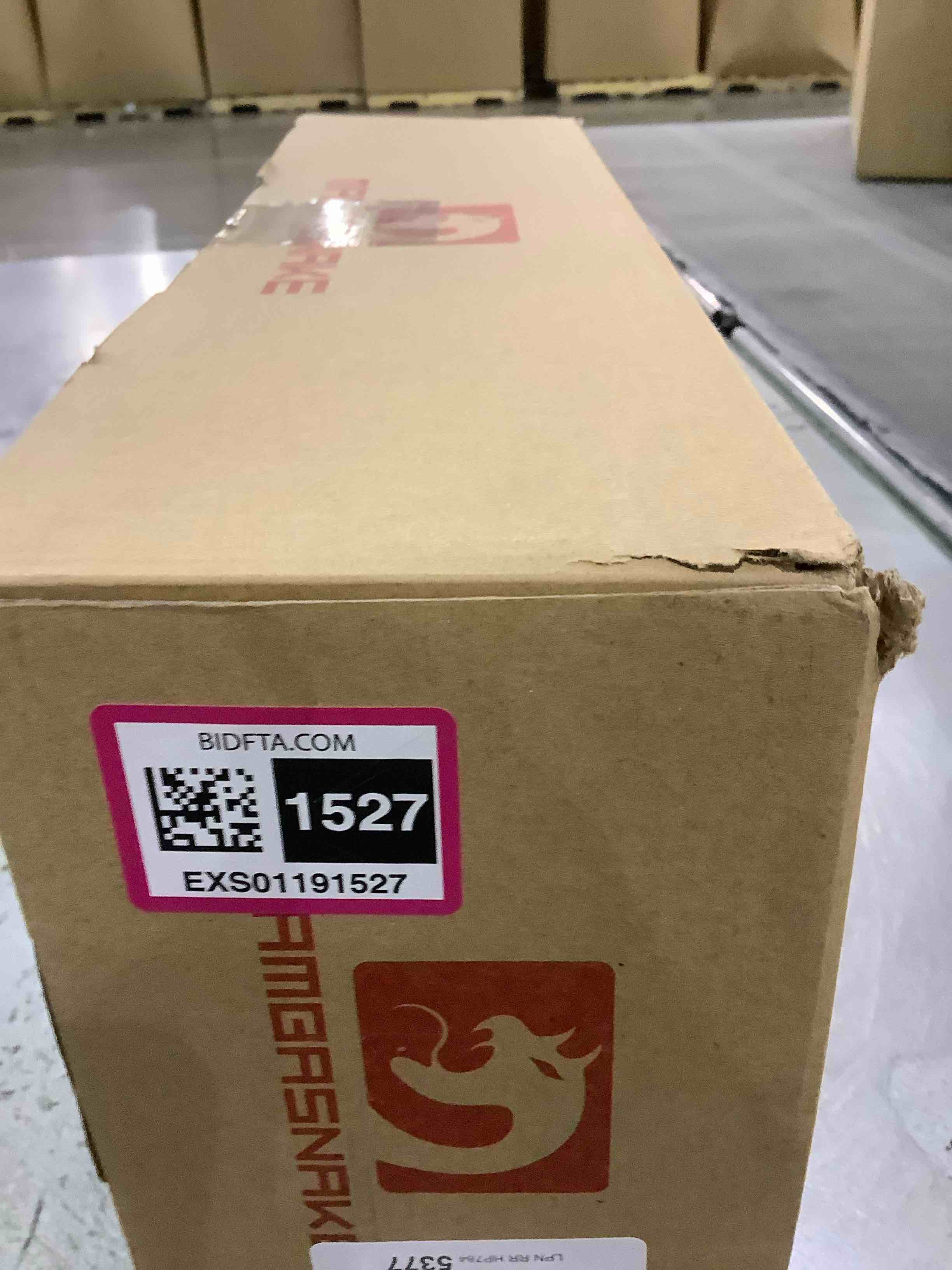 https://s3.amazonaws.com/lotting-images-prod/BargainHunt/EXS01191527_1709052235598.jpeg