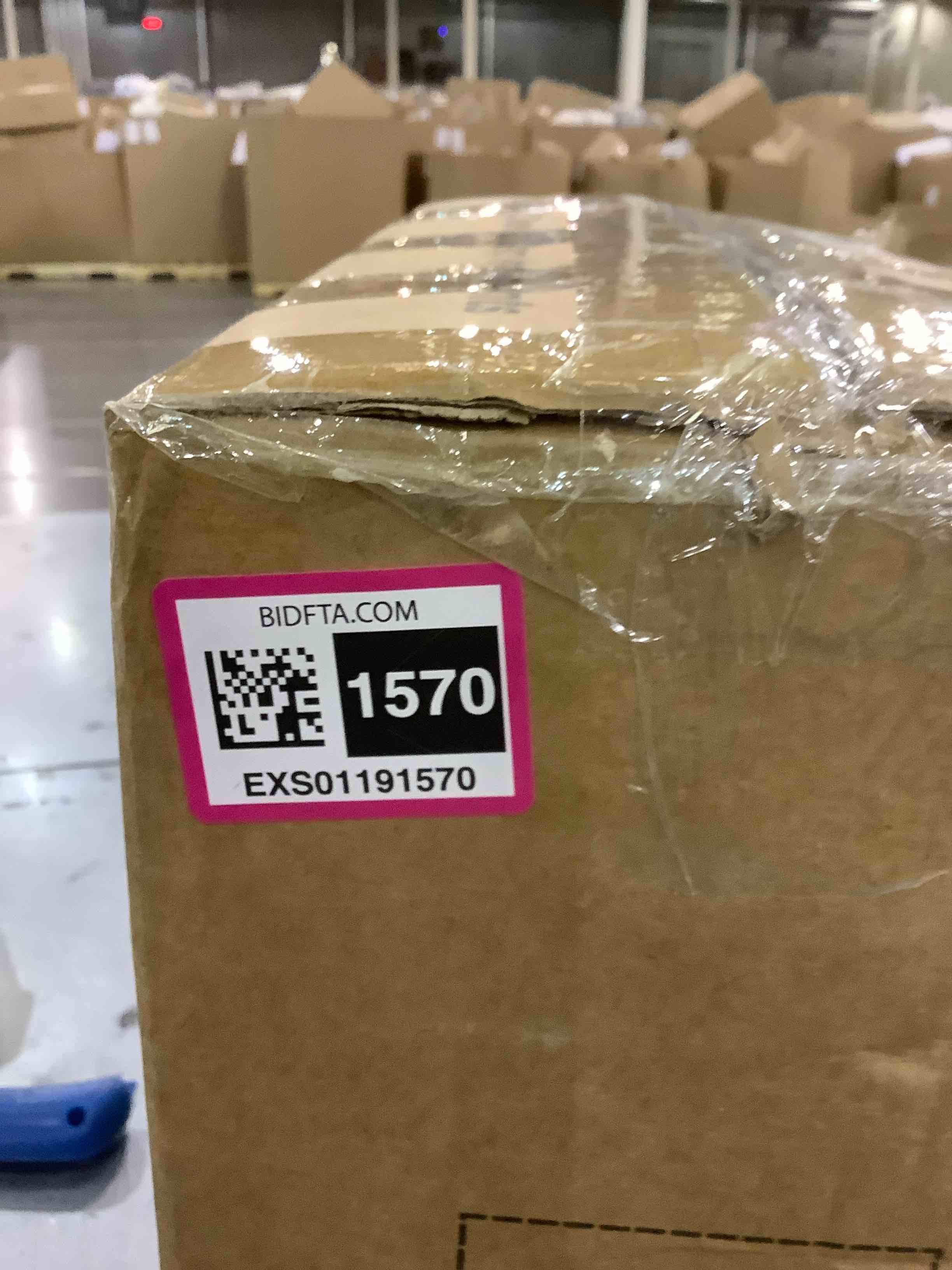 https://s3.amazonaws.com/lotting-images-prod/BargainHunt/EXS01191570_1709058279259.jpeg