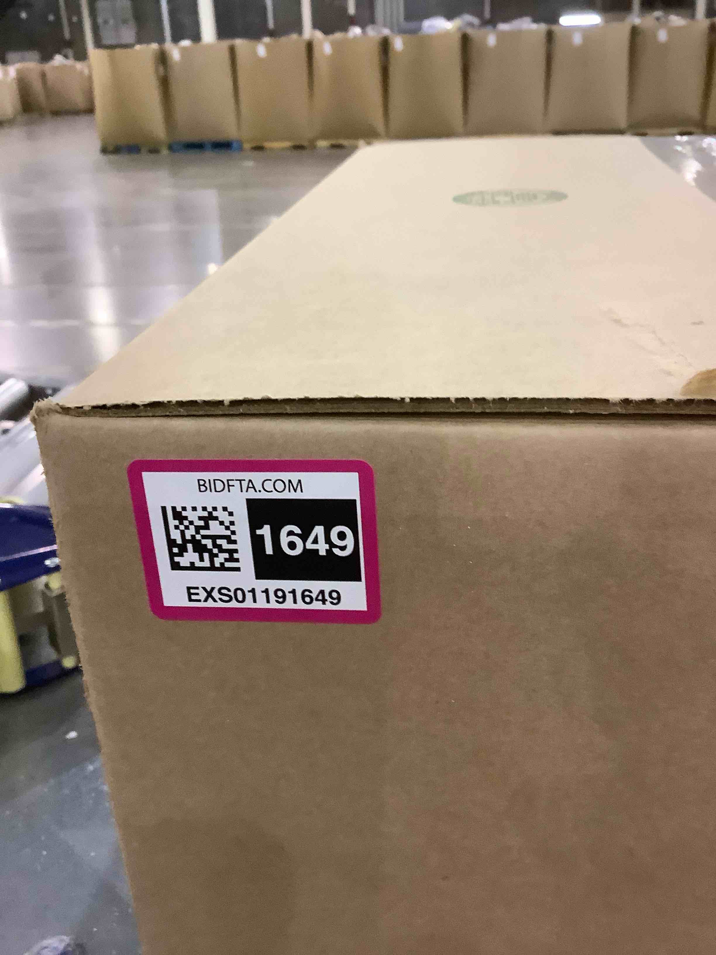 https://s3.amazonaws.com/lotting-images-prod/BargainHunt/EXS01191649_1709124240609.jpeg