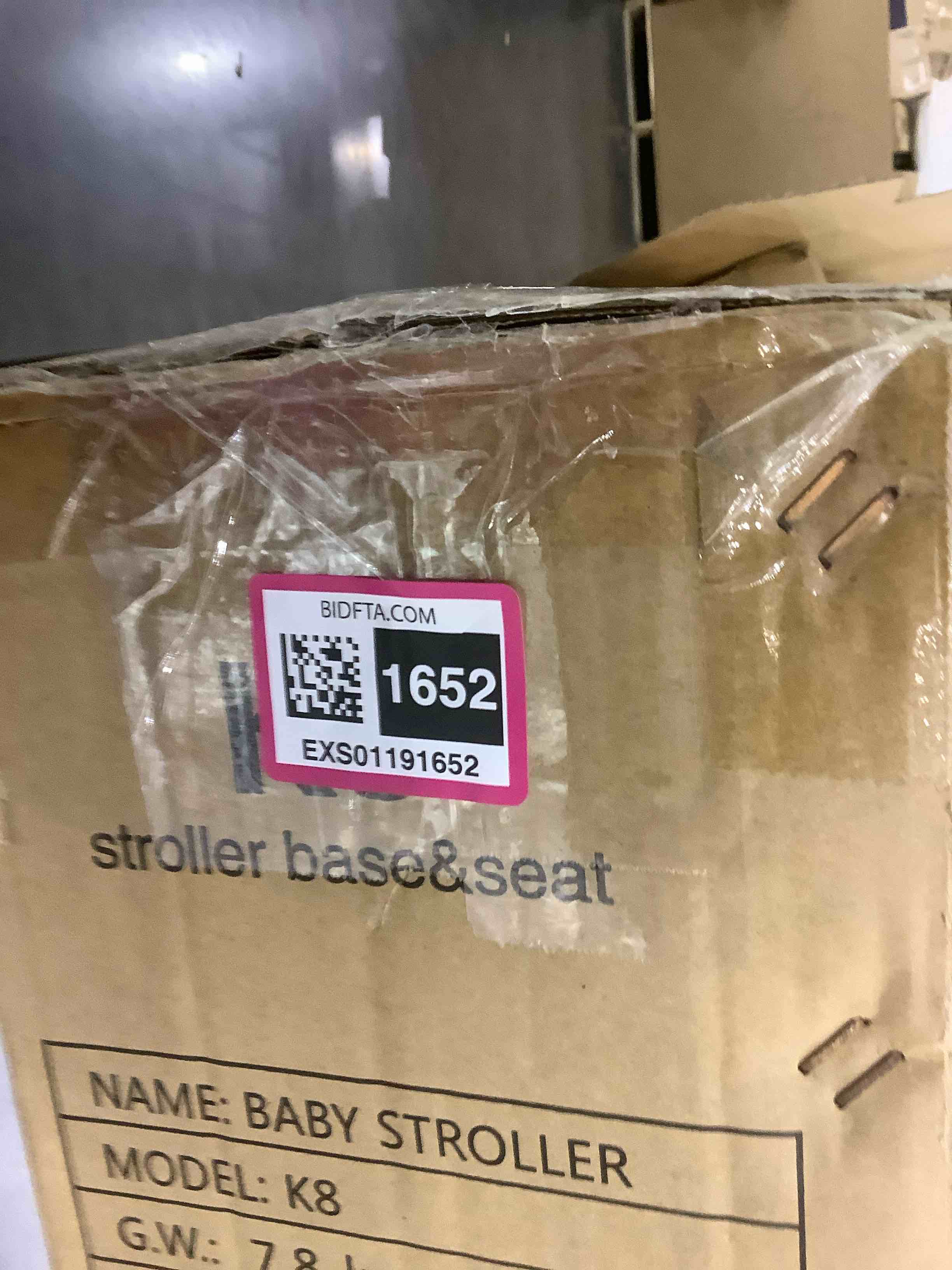 https://s3.amazonaws.com/lotting-images-prod/BargainHunt/EXS01191652_1709124500345.jpeg