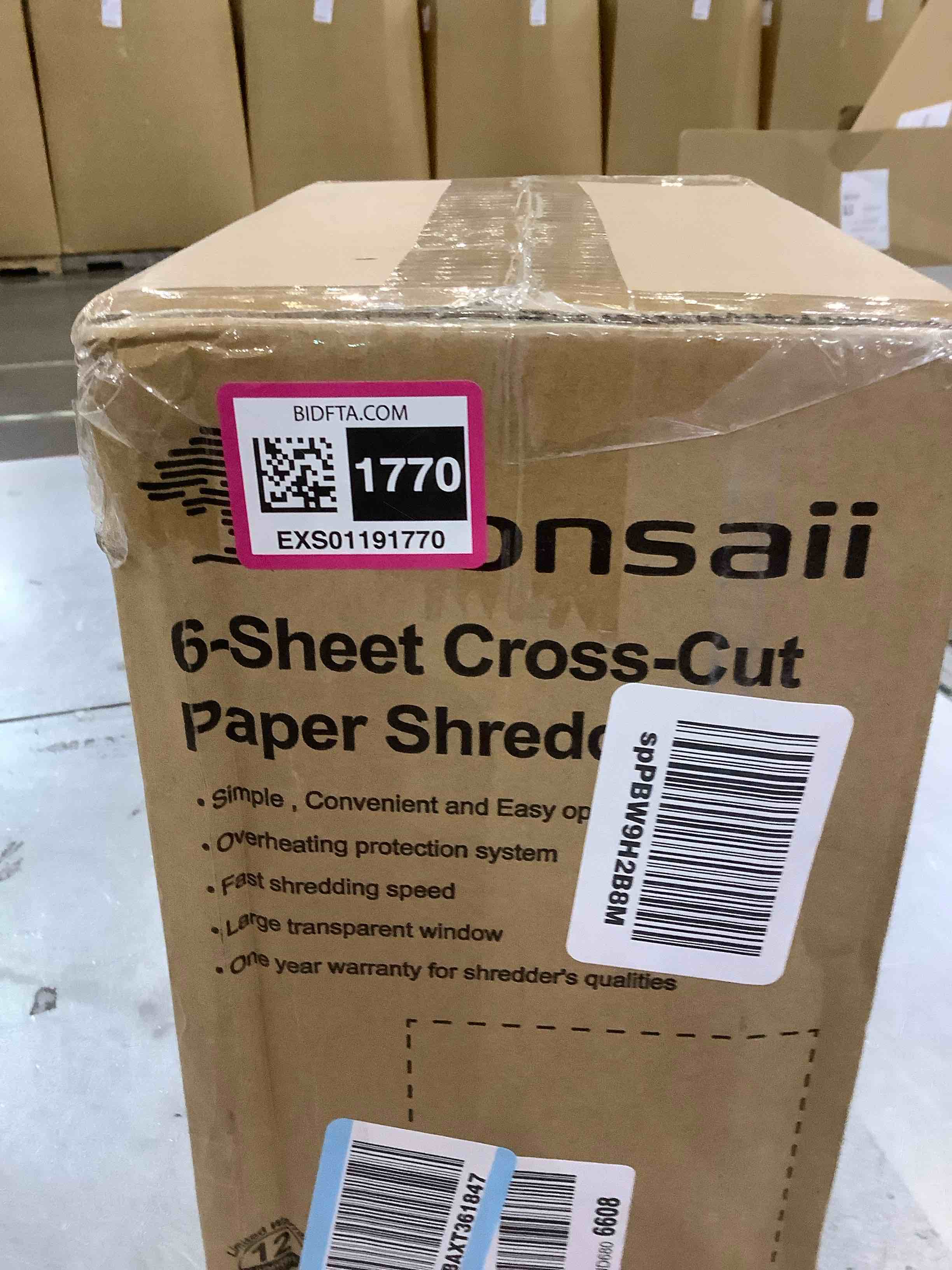 https://s3.amazonaws.com/lotting-images-prod/BargainHunt/EXS01191770_1709144719834.jpeg